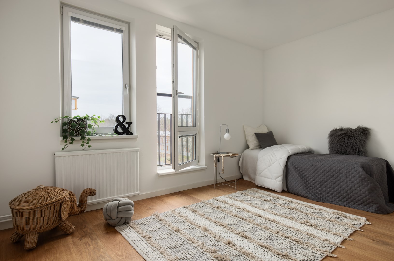 Bostadsbild från Ormingeringen 68, Till salu i Västra Orminge, Nacka