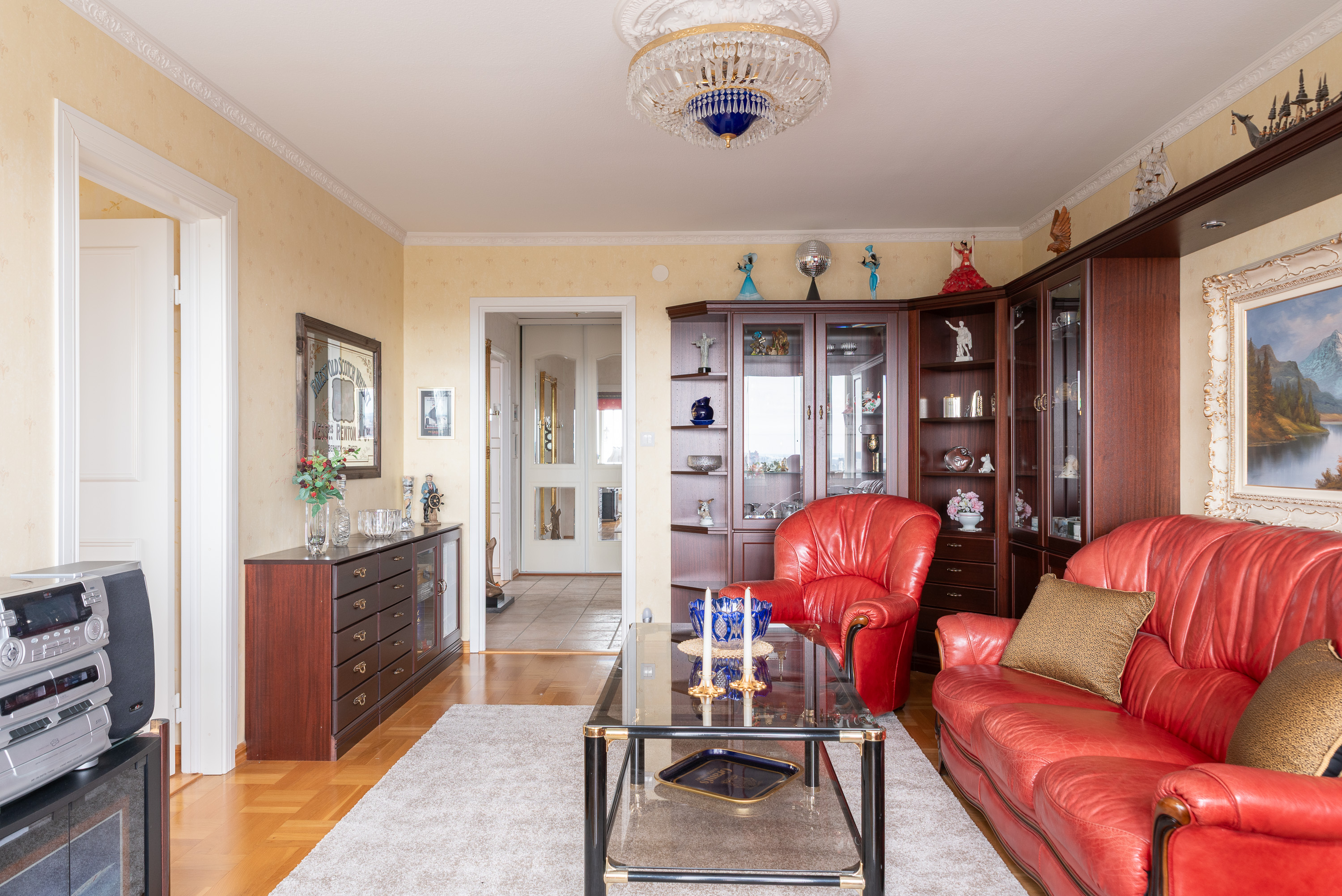 Bostadsbild från Rekylgatan 2, Till salu i Haga, Västerås