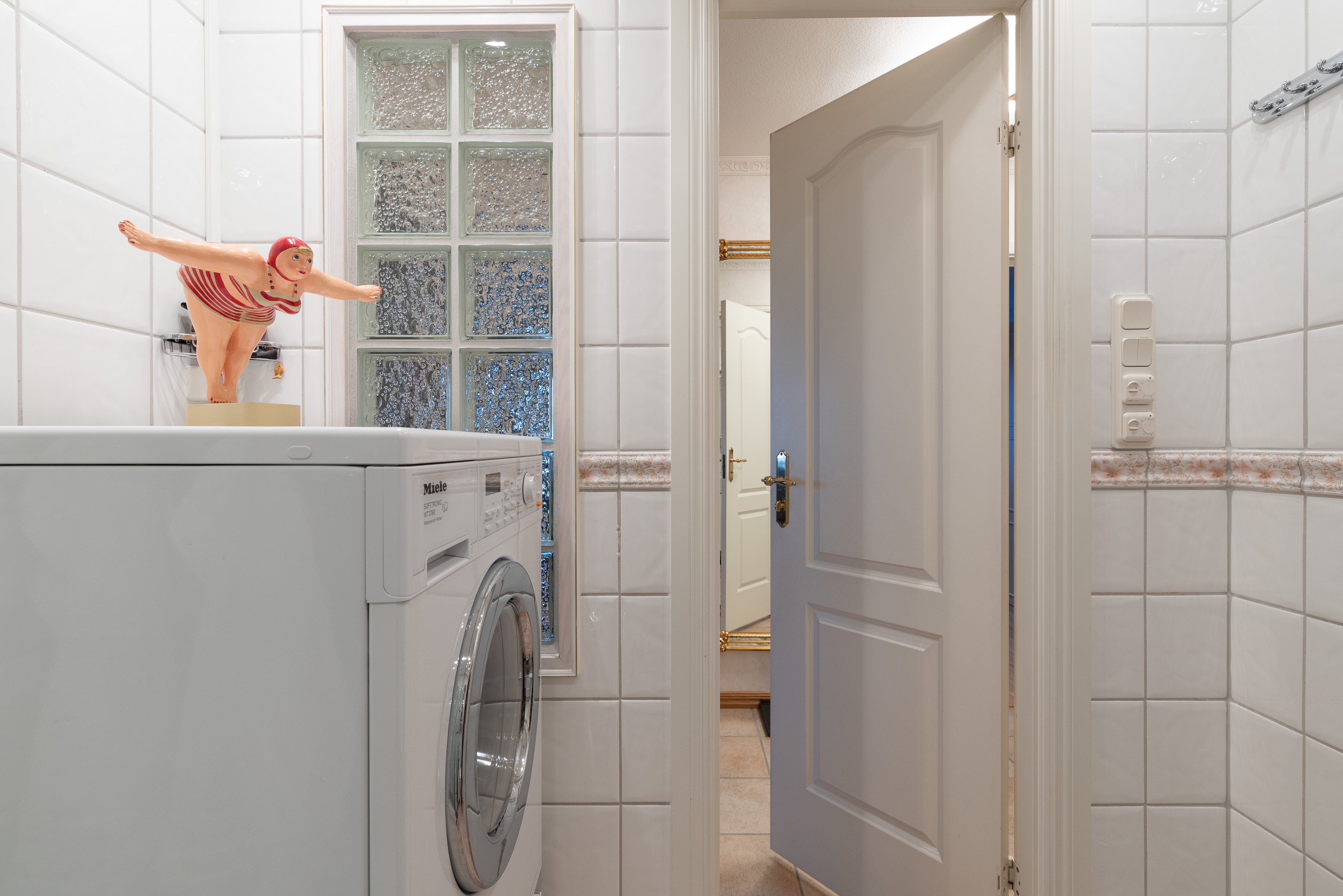 Bostadsbild från Rekylgatan 2, Till salu i Haga, Västerås