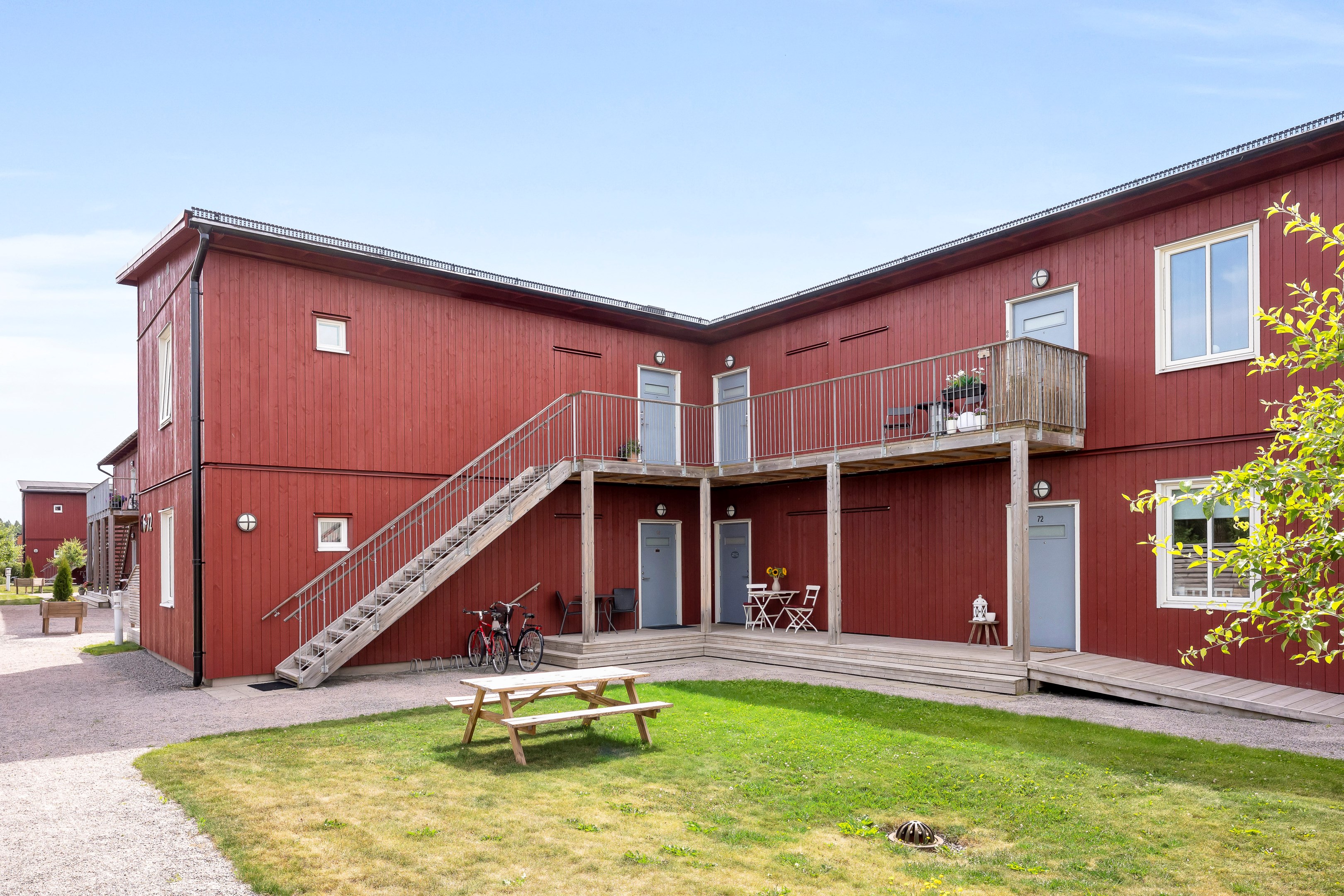 Bostadsbild från Hjulaxelvägen 70, Till salu i Gunsta, Uppsala