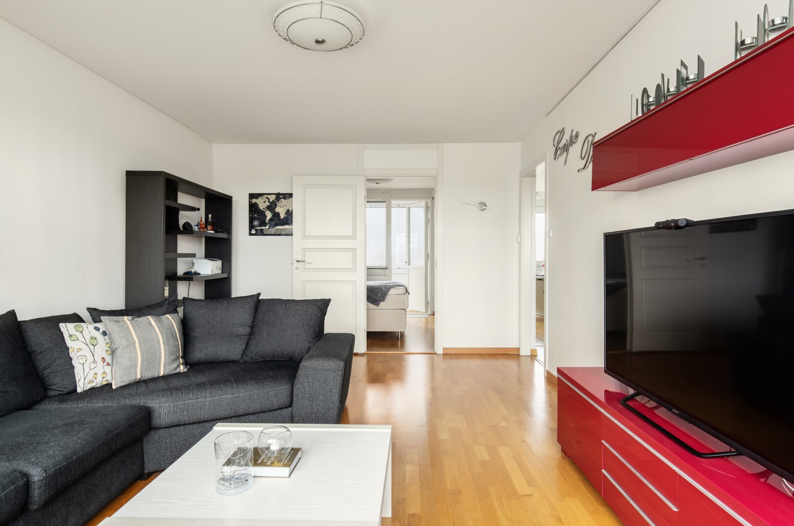 Bostadsbild från Henriksdalsringen 105, Till salu i Henriksdalsberget, Nacka