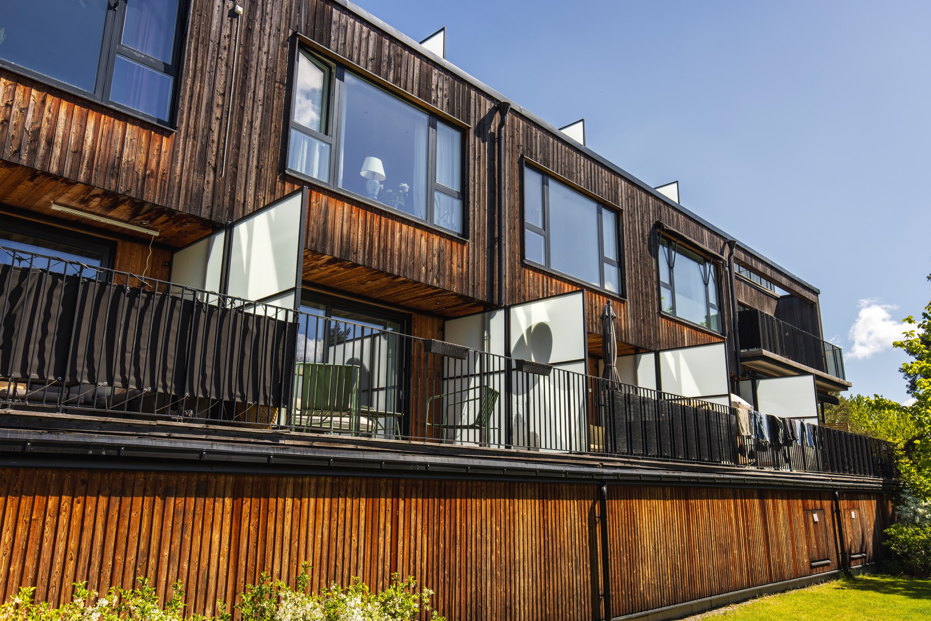 Bostadsbild från Ljuskärrsgränden 2A, Kommande i Ljuskärrsberget - Saltsjöbaden, Nacka