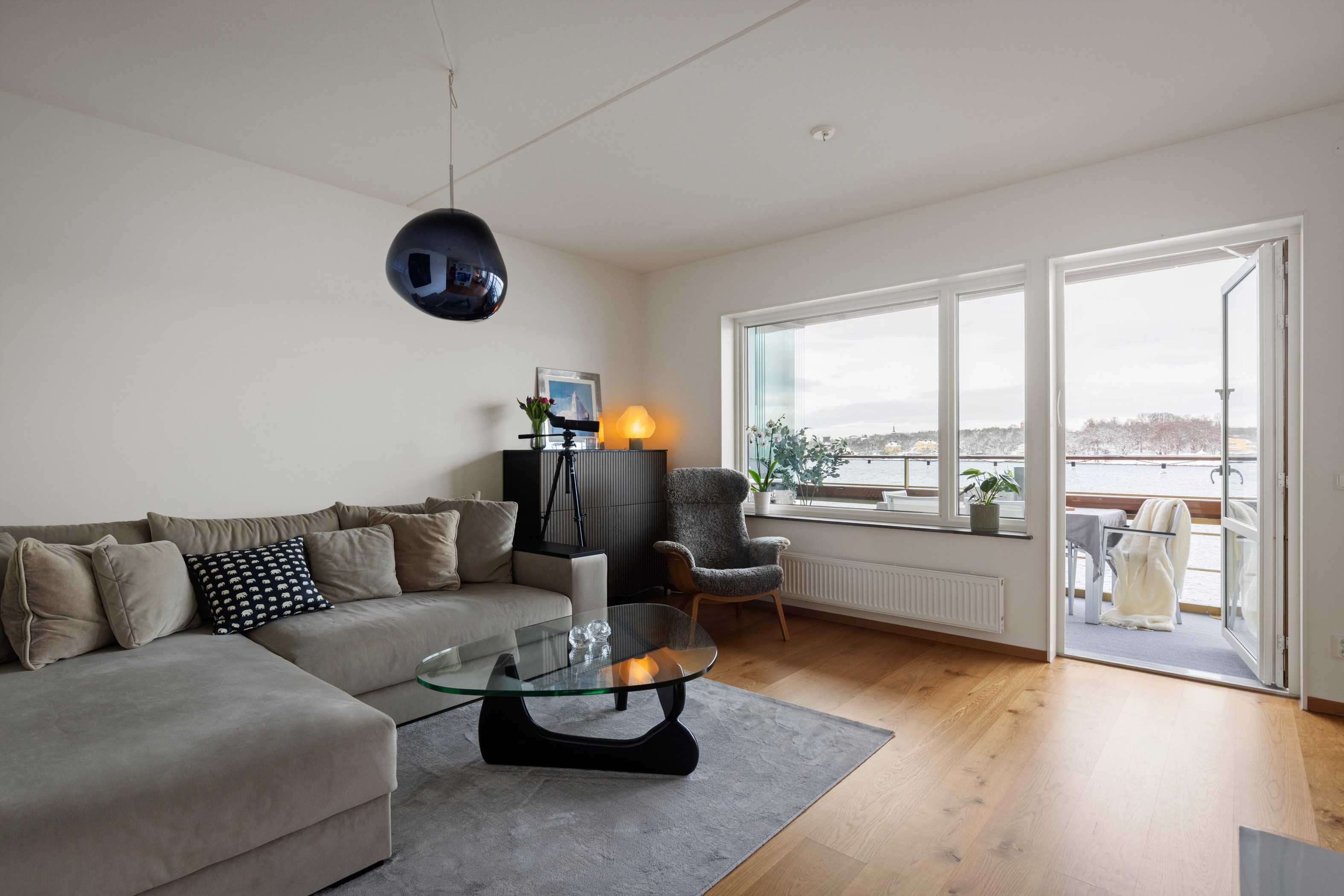 Bostadsbild från Finnboda kajväg 14E, Till salu i Finnboda Hamn, Nacka