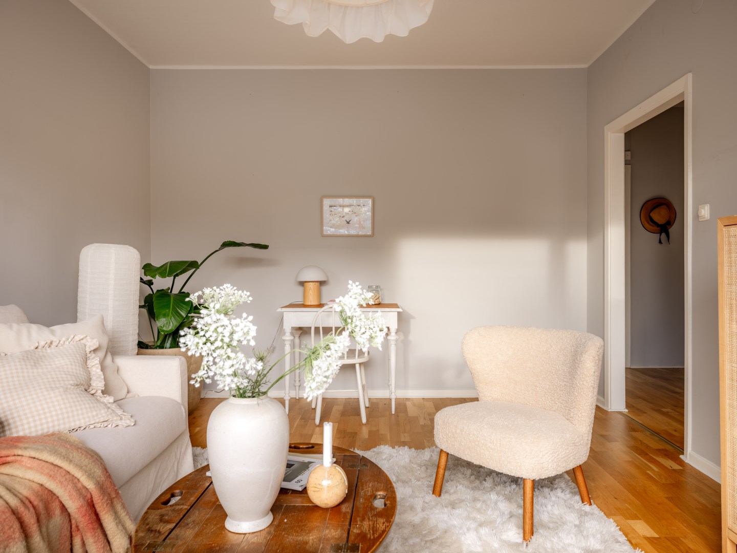 Bostadsbild från Fastlagsvägen 15, Såld i Midsommarkransen, Stockholm