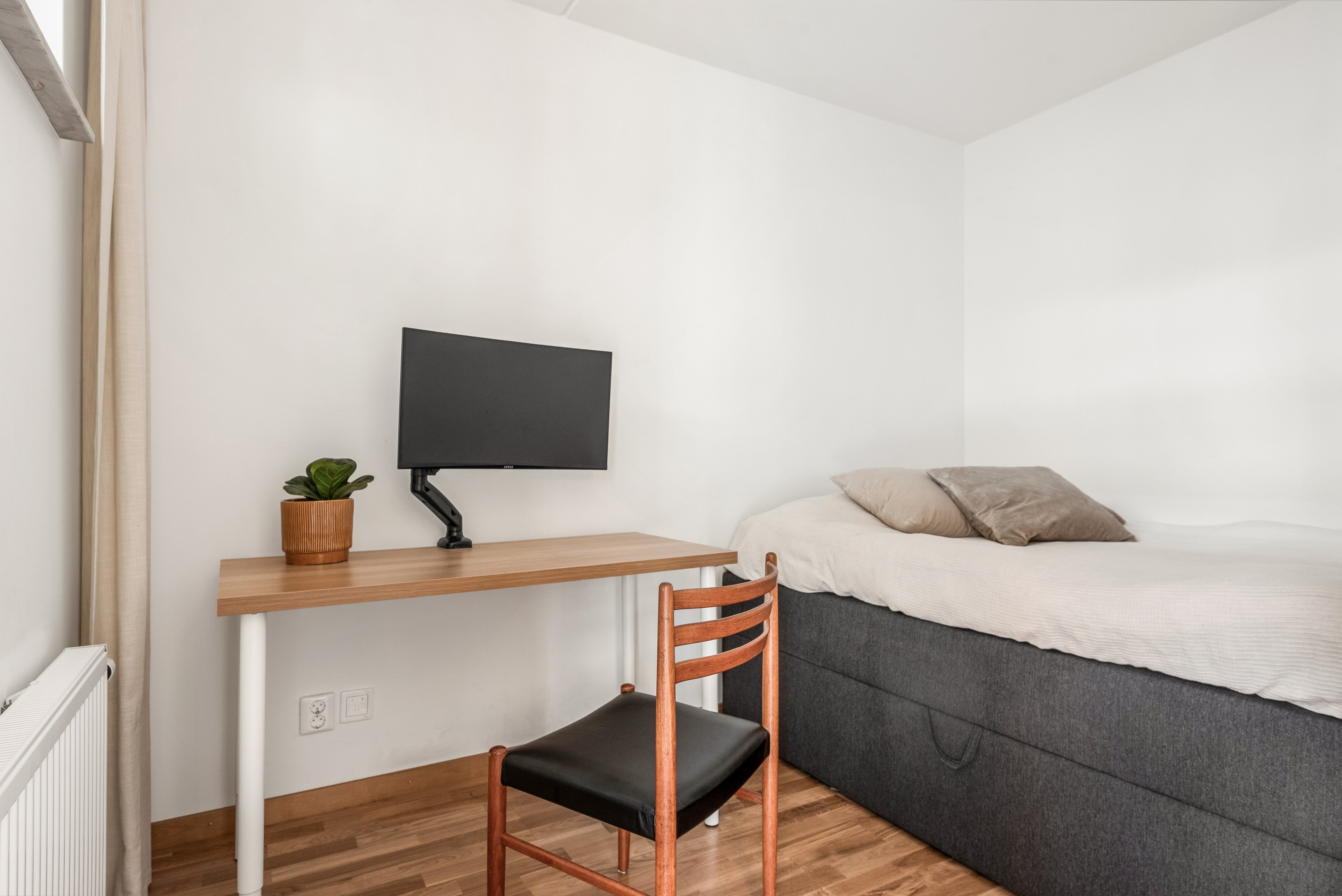 Bostadsbild från Margit Sahlins gata 3, Till salu i Kapellgärdet, Uppsala