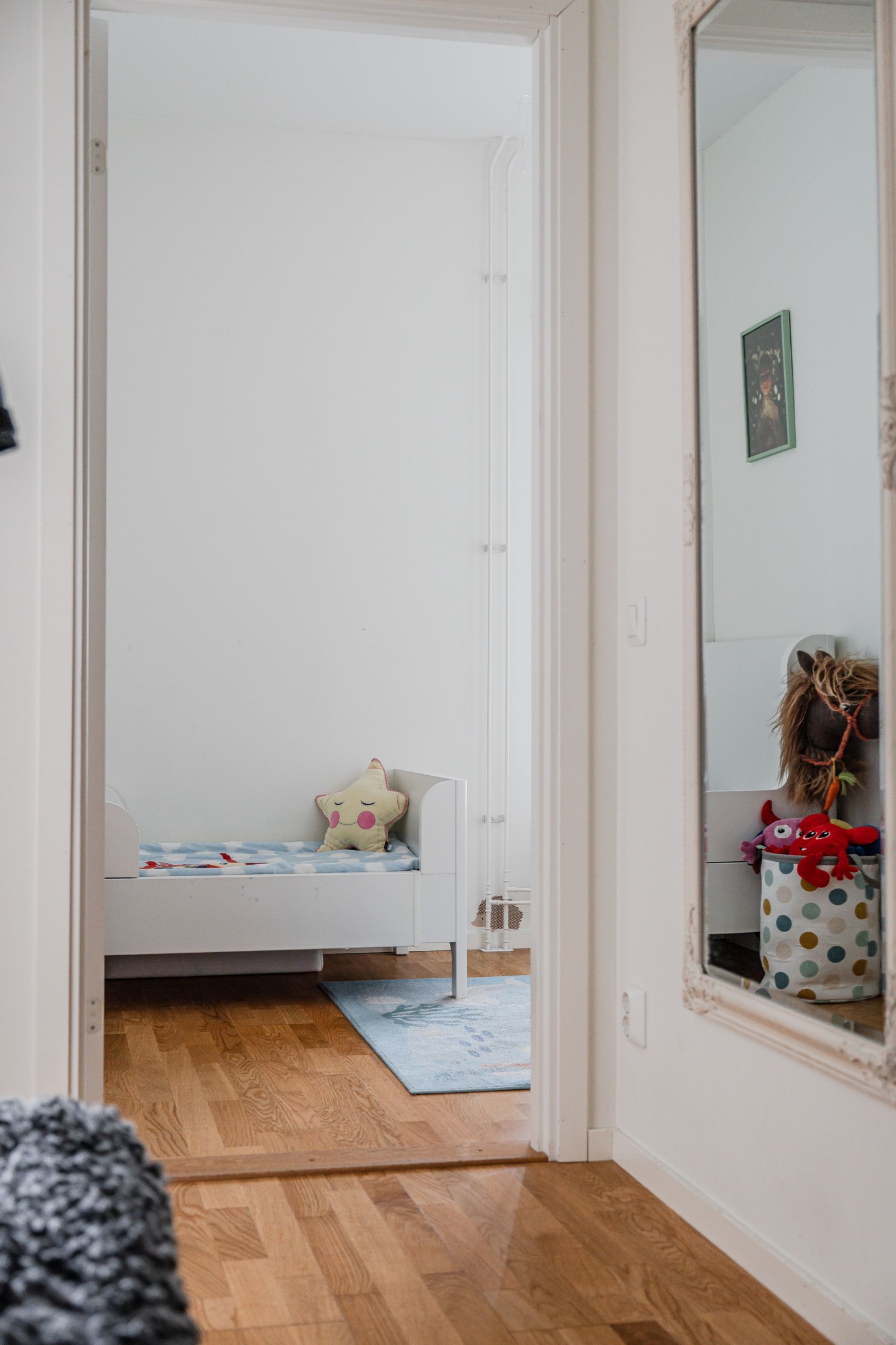 Bostadsbild från Rosendalsvägen 18, Till salu i Rosendal, Uppsala