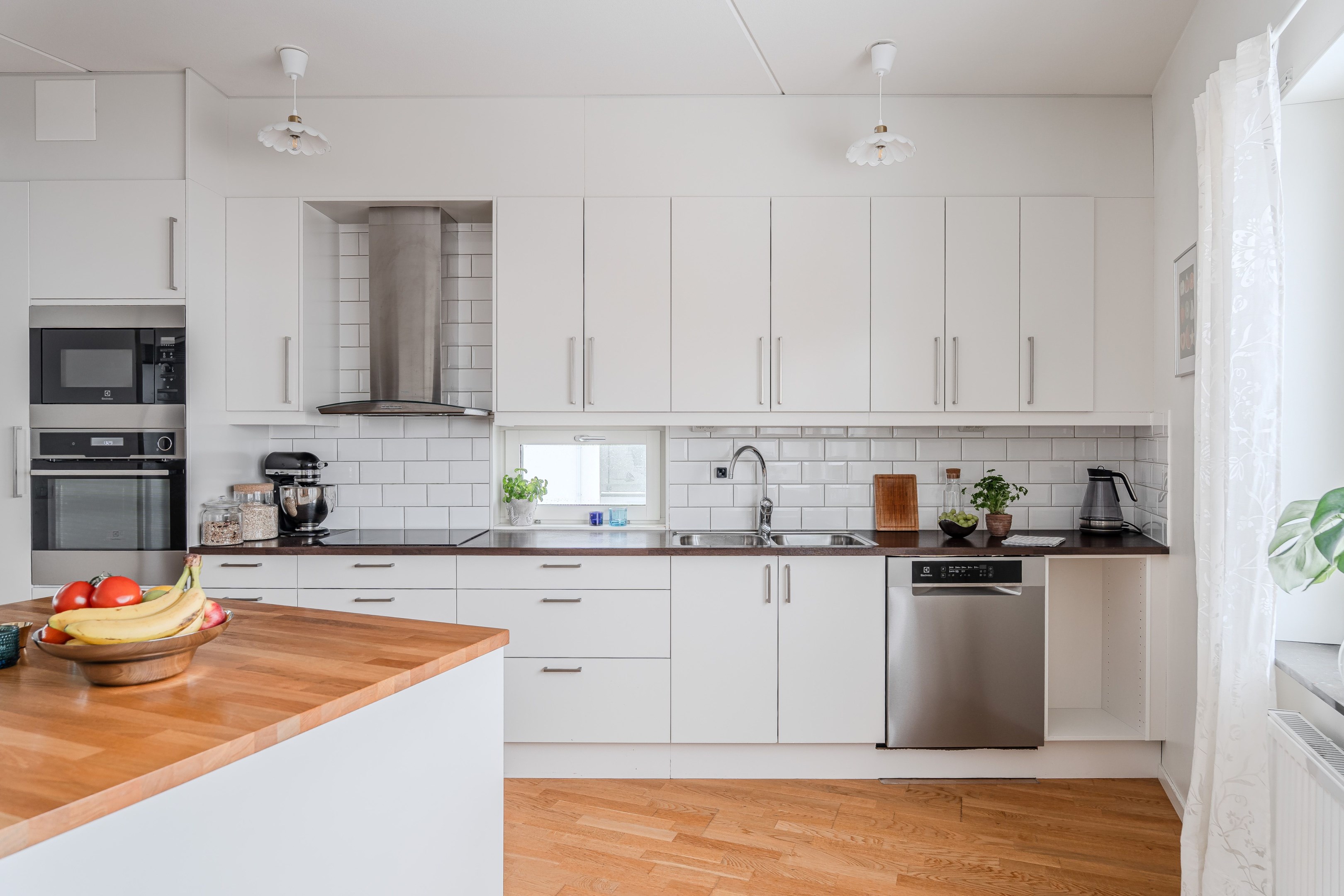 Bostadsbild från Rosendalsvägen 18, Till salu i Rosendal, Uppsala