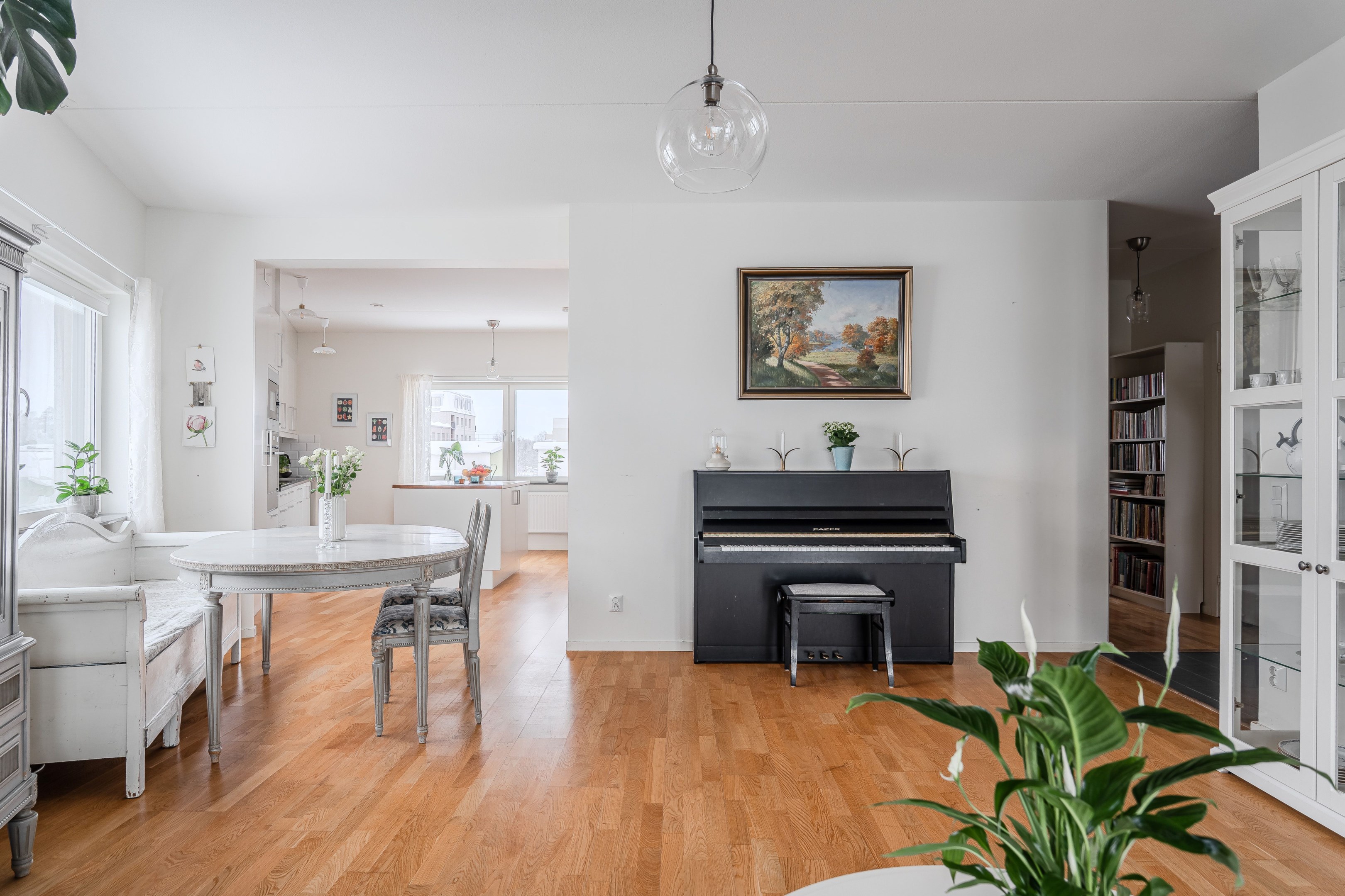 Bostadsbild från Rosendalsvägen 18, Till salu i Rosendal, Uppsala