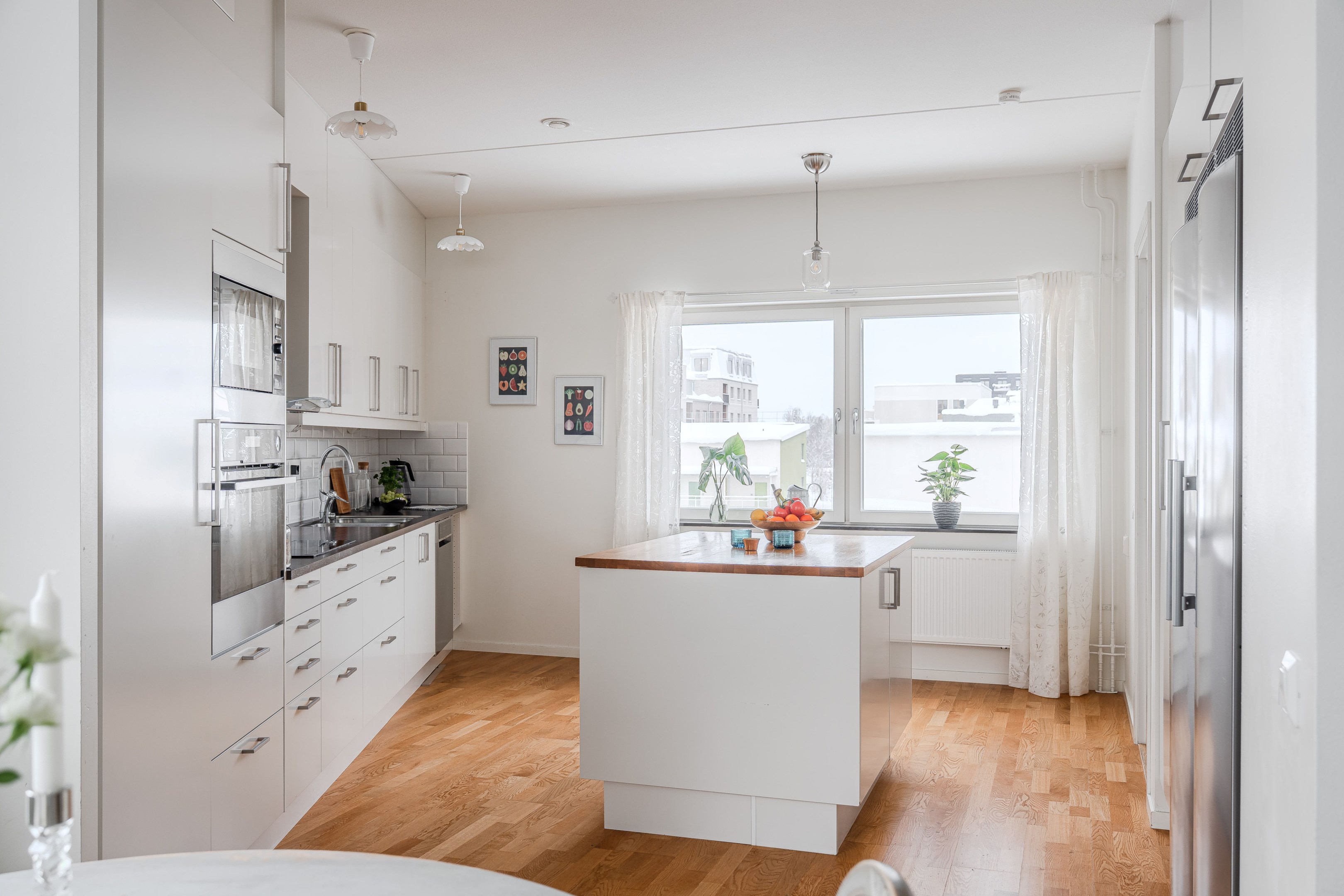 Bostadsbild från Rosendalsvägen 18, Till salu i Rosendal, Uppsala