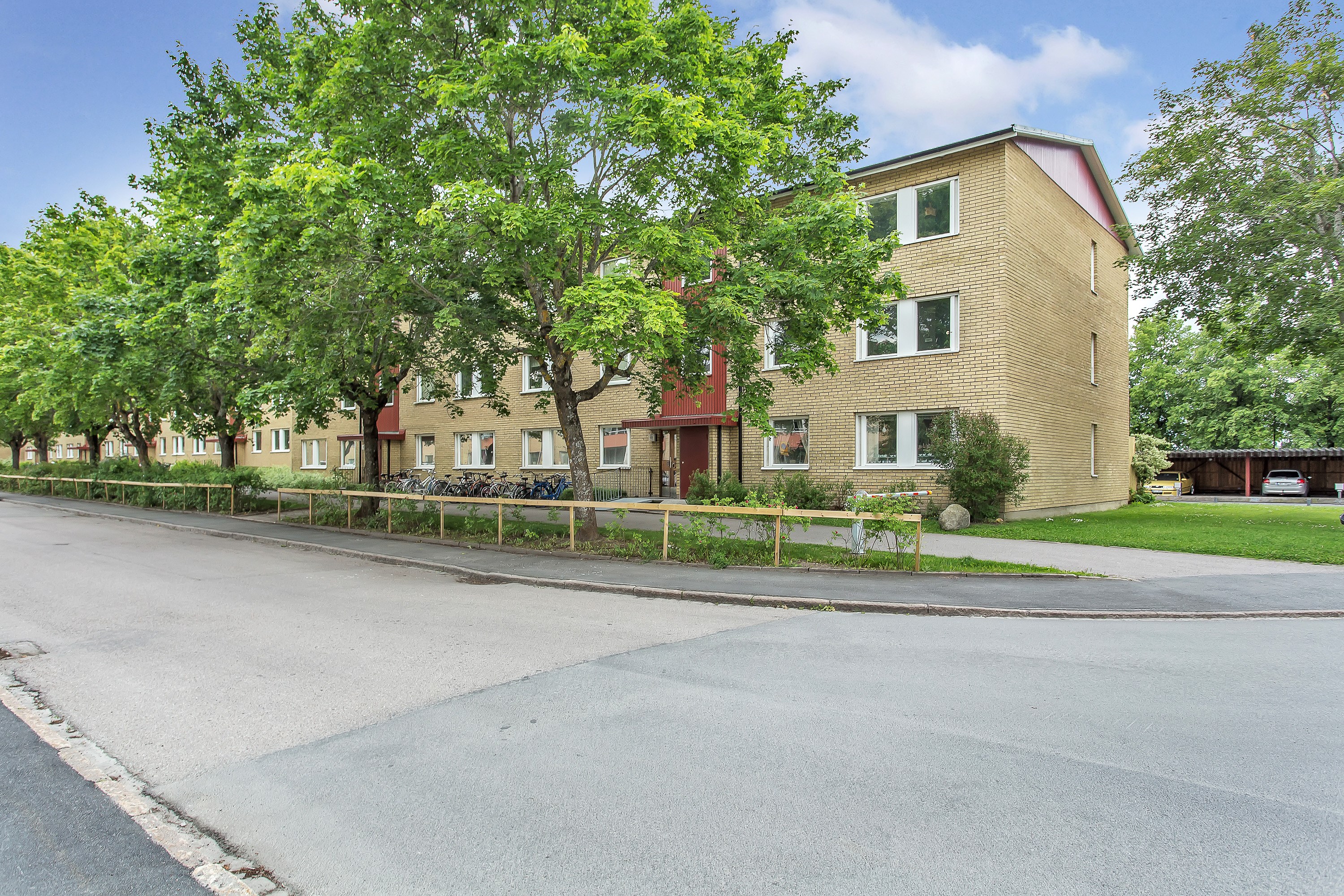 Bostadsbild från Blixtgatan 15, Kommande i Gränby, Uppsala