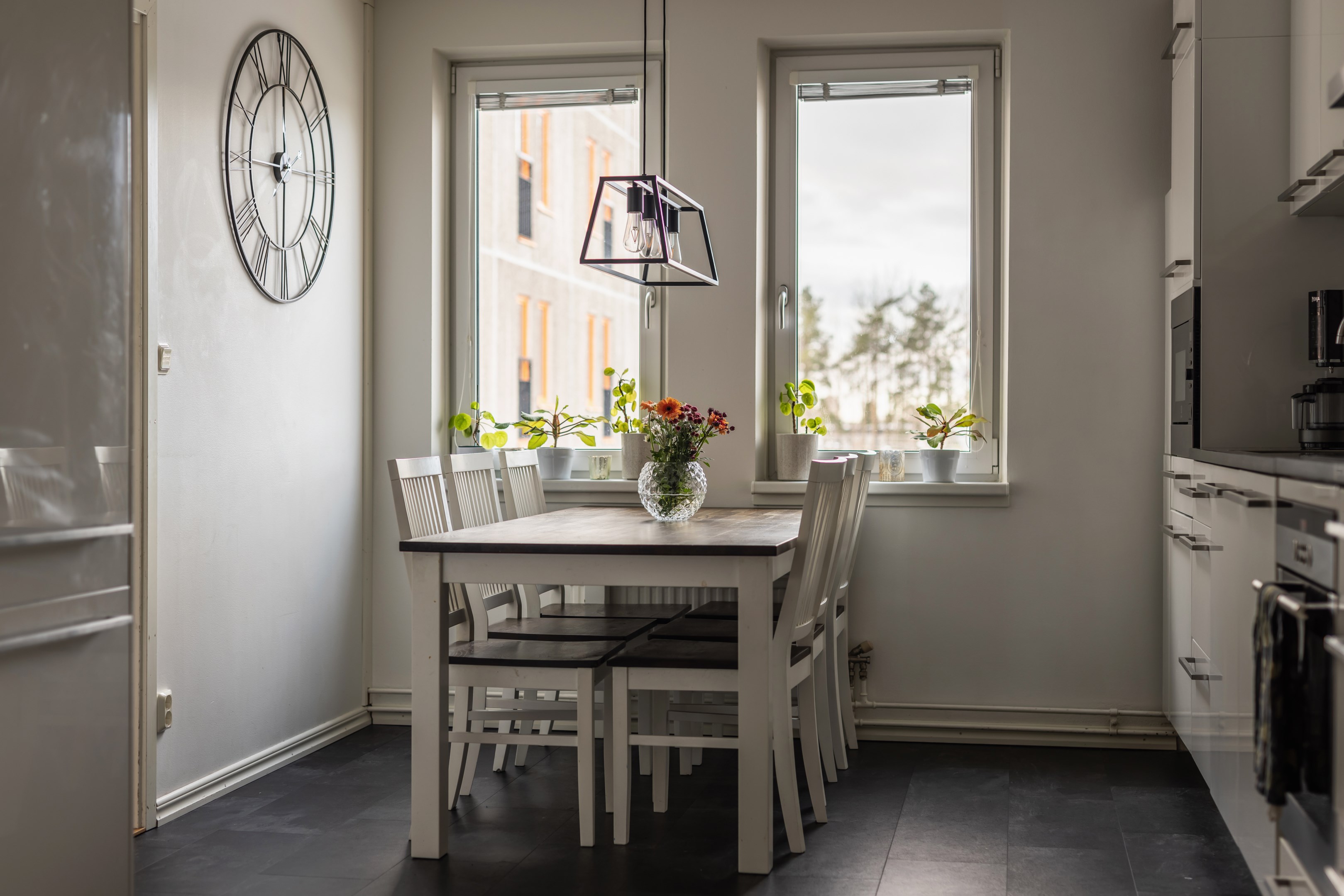 Bostadsbild från Ormingeringen 71, Till salu i Västra Orminge, Nacka