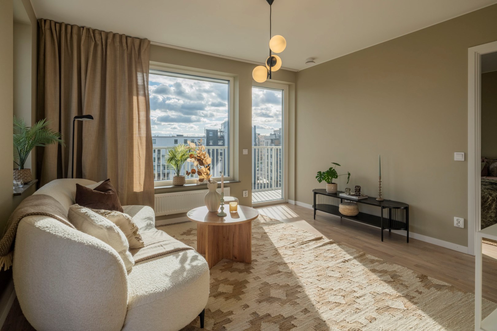 Bostadsbild från Centralvägen 101, Till salu i Roslags Näsby, Täby