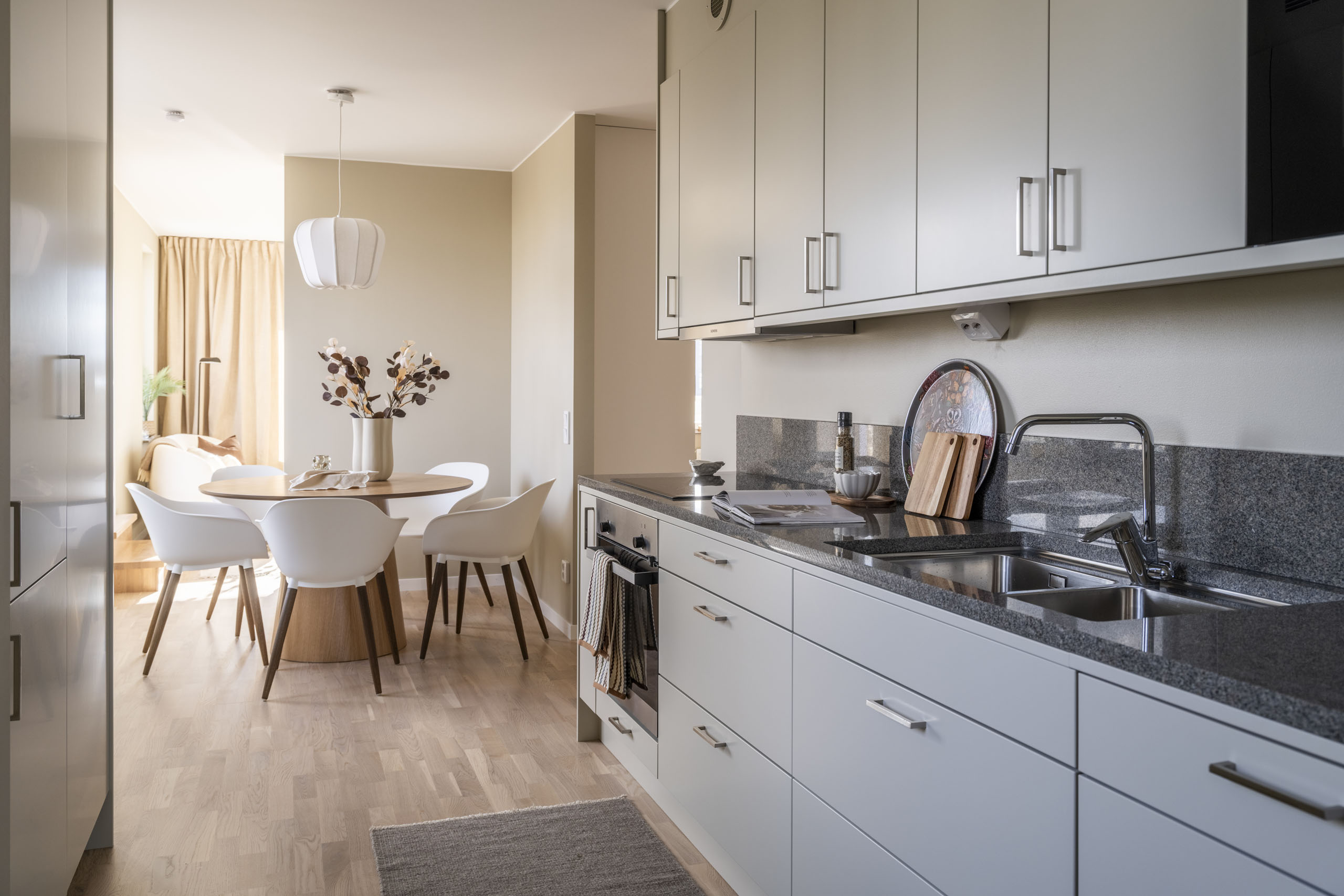 Bostadsbild från Centralvägen 101, Till salu i Roslags Näsby, Täby