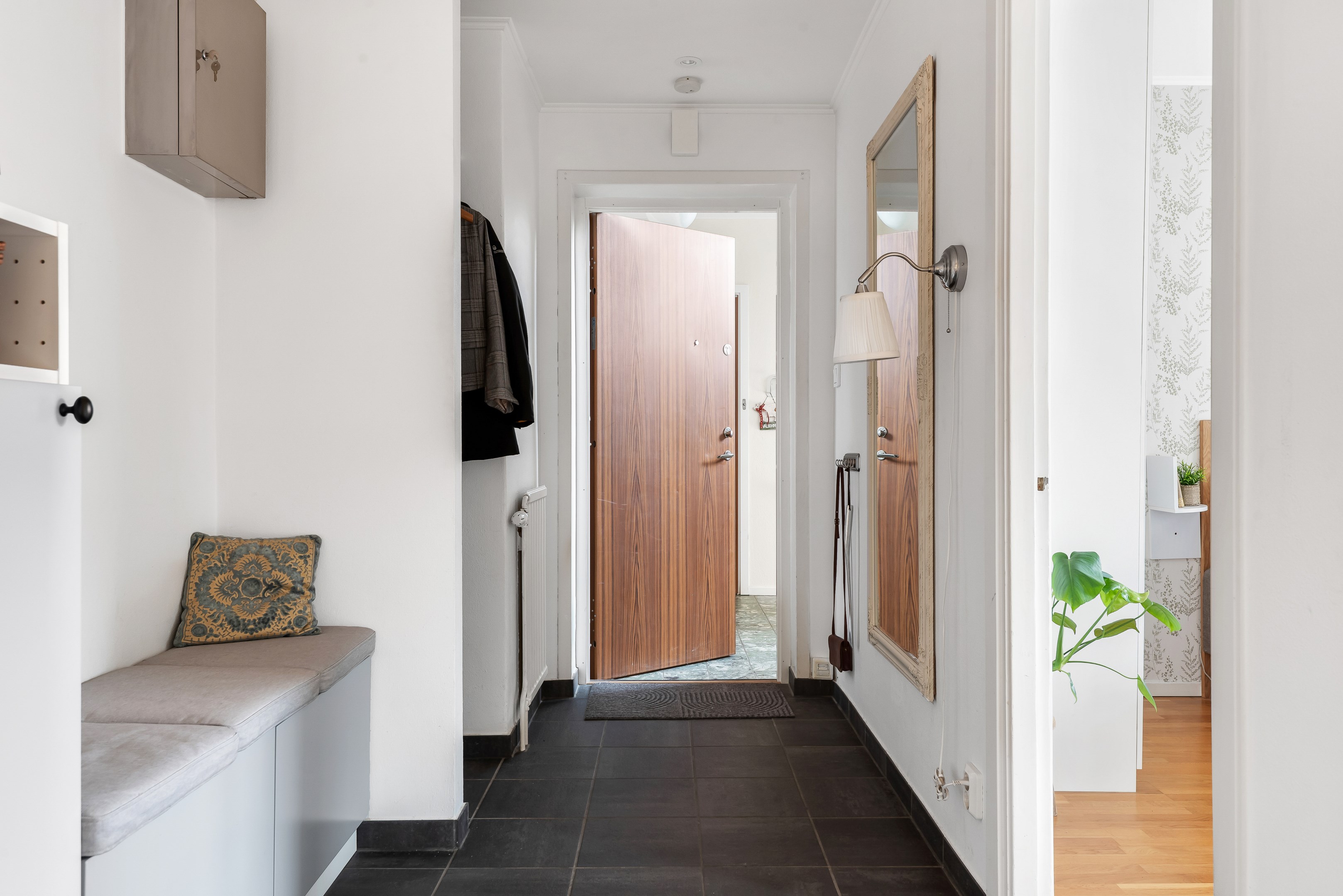 Bostadsbild från Hällbygatan 32A, Till salu i Luthagen, Uppsala