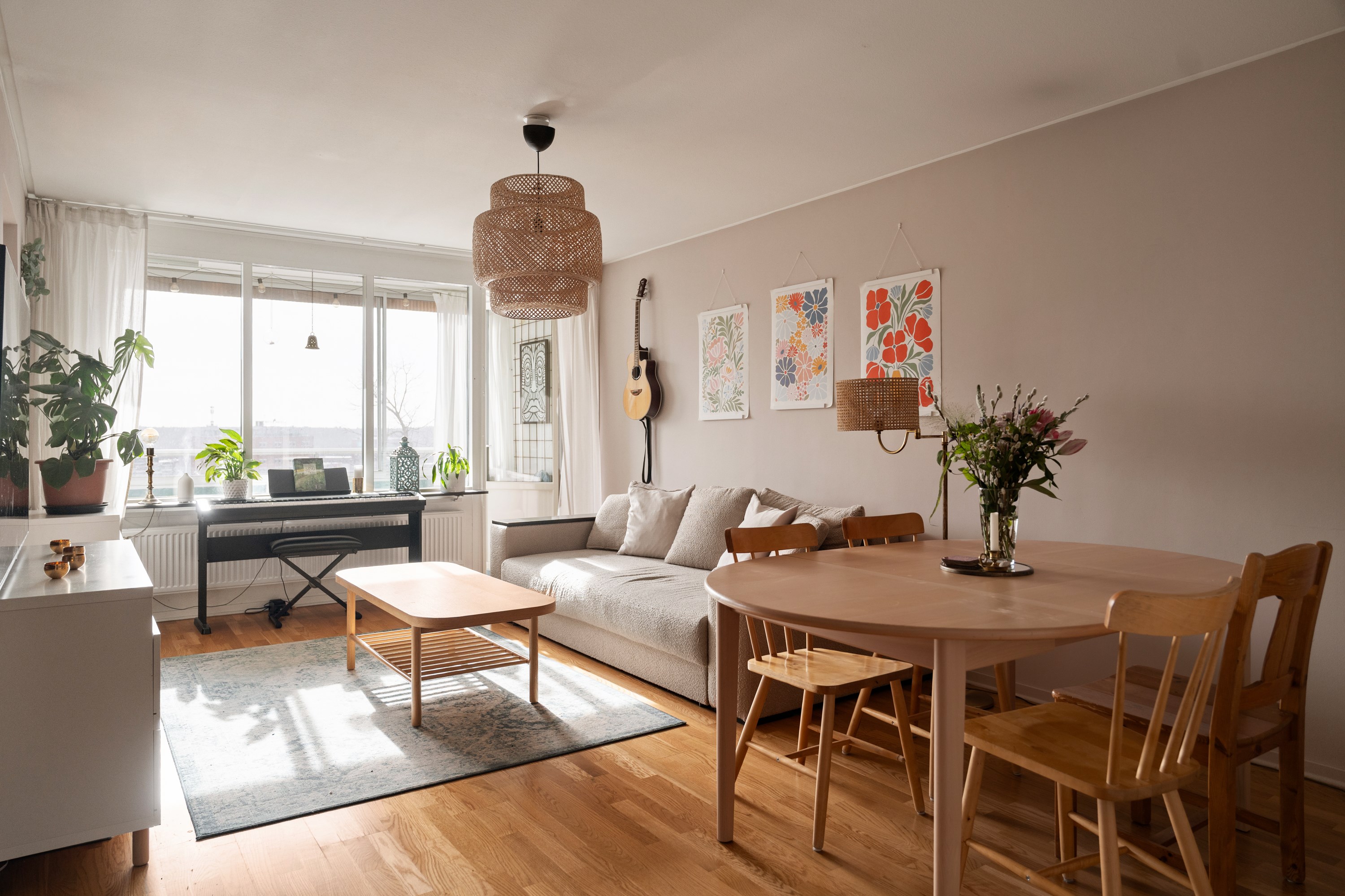 Bostadsbild från Henriksdalsringen 93, Till salu i Henriksdalsberget, Nacka