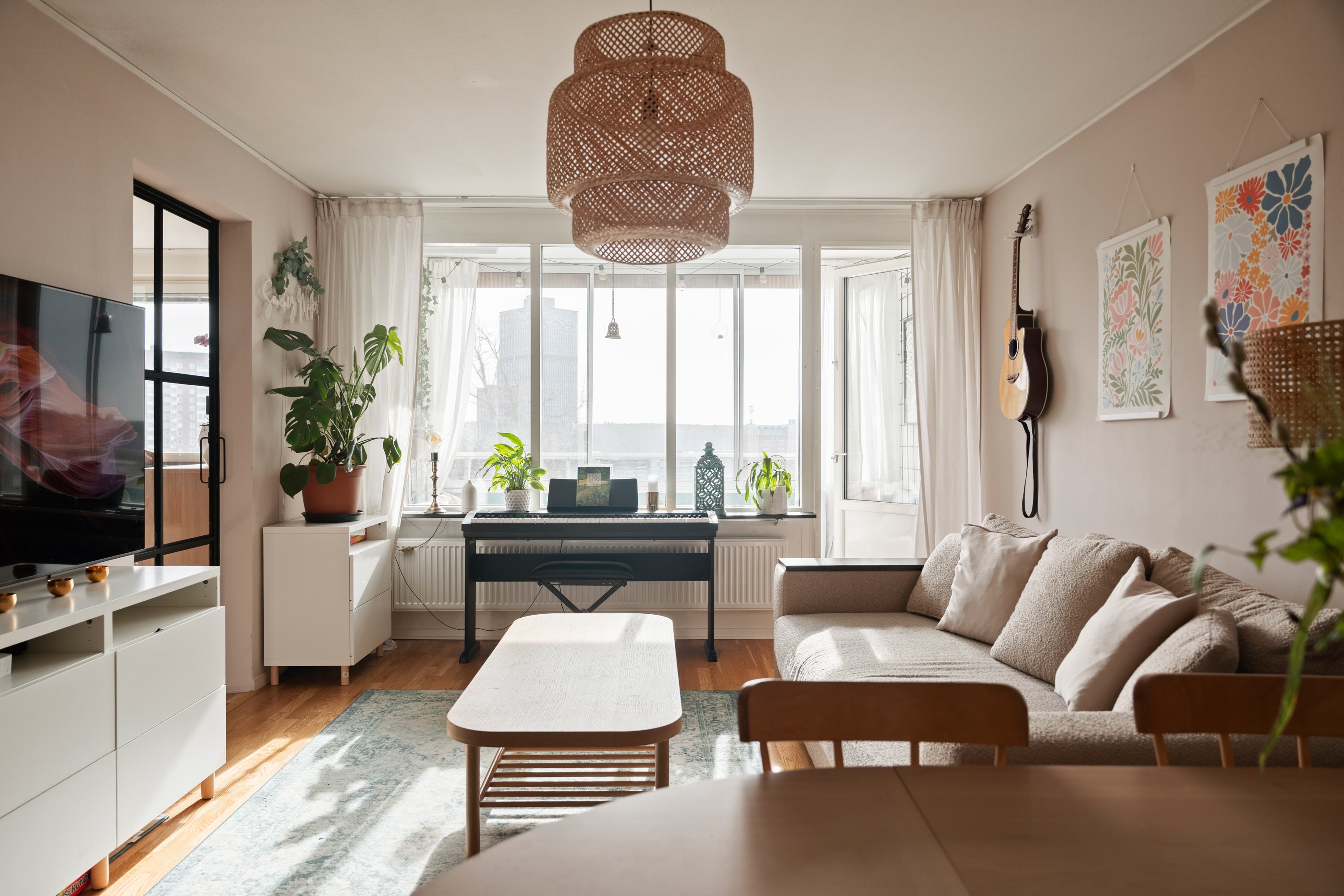 Bostadsbild från Henriksdalsringen 93, Till salu i Henriksdalsberget, Nacka