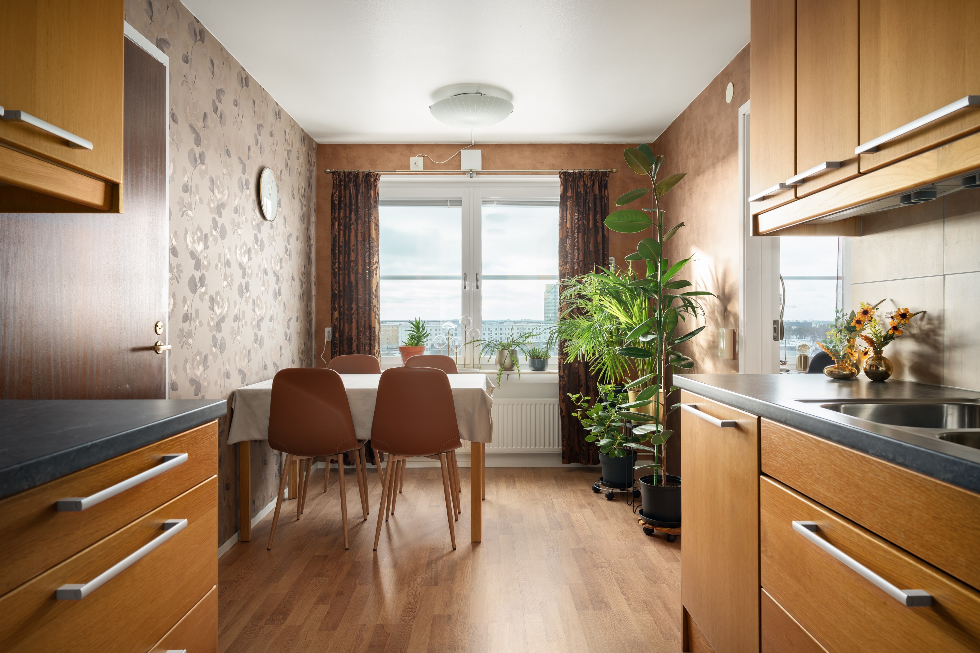 Bostadsbild från Diligensvägen 65, Till salu i Jarlaberg, Nacka