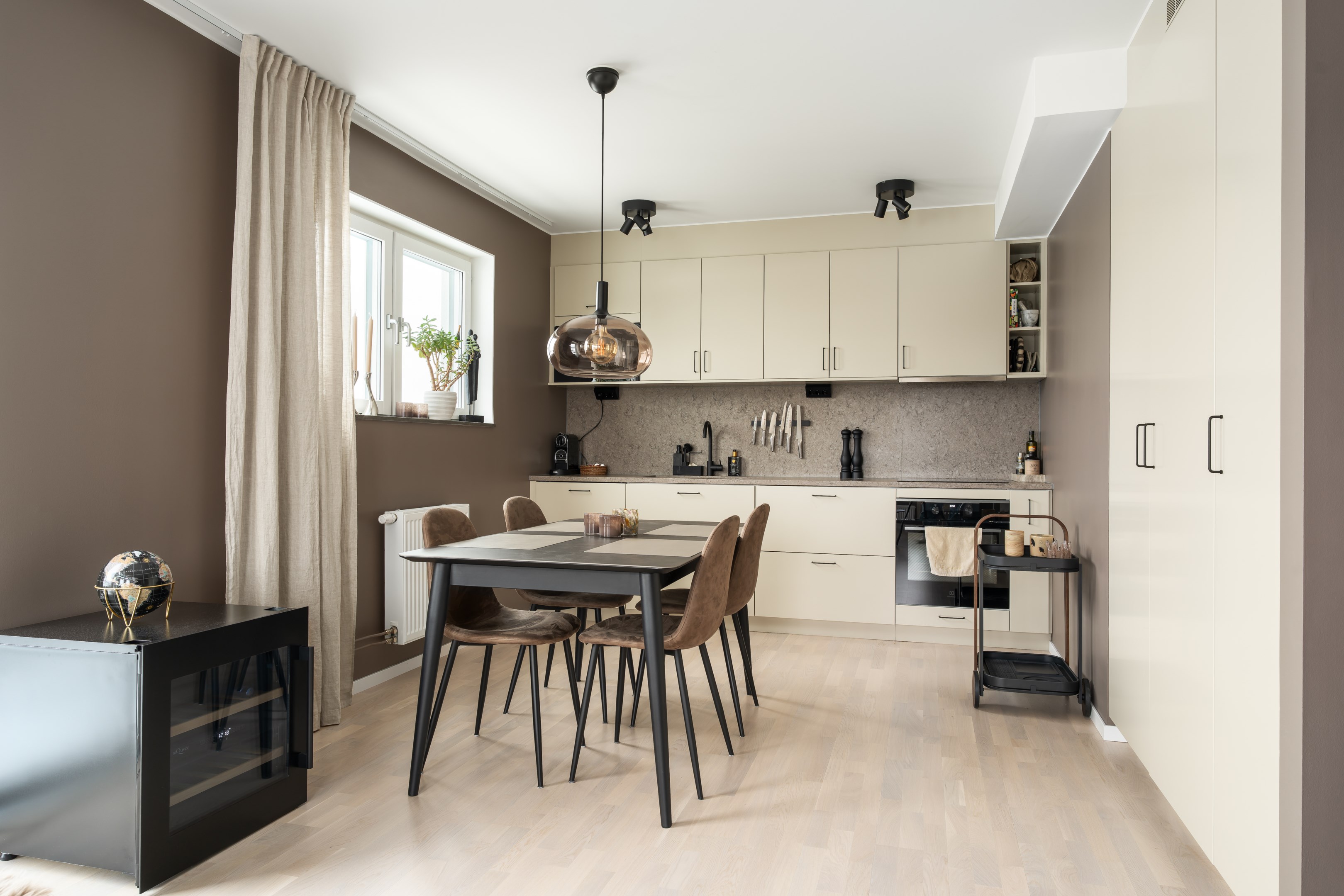 Bostadsbild från Kvarnholmsvägen 99, Till salu i Kvarnholmen, Nacka