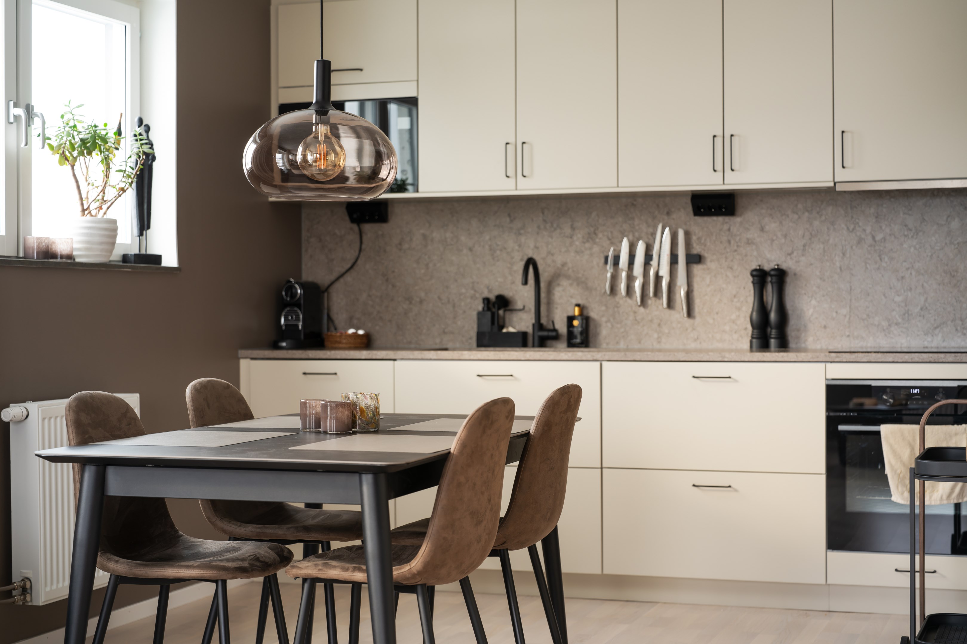 Bostadsbild från Kvarnholmsvägen 99, Till salu i Kvarnholmen, Nacka