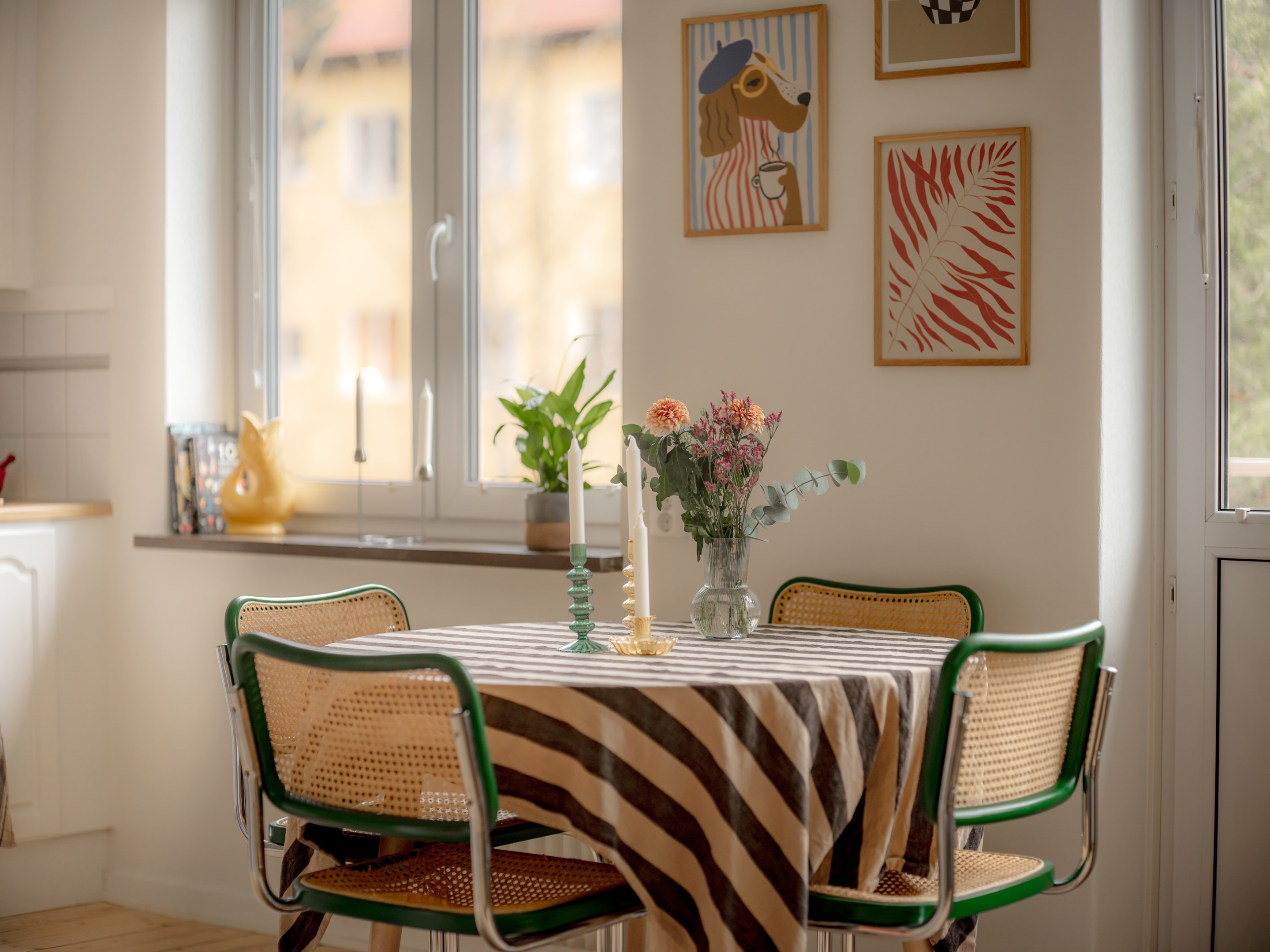 Bostadsbild från Sparbanksvägen 50, Kommande i Hägerstensåsen, Stockholm