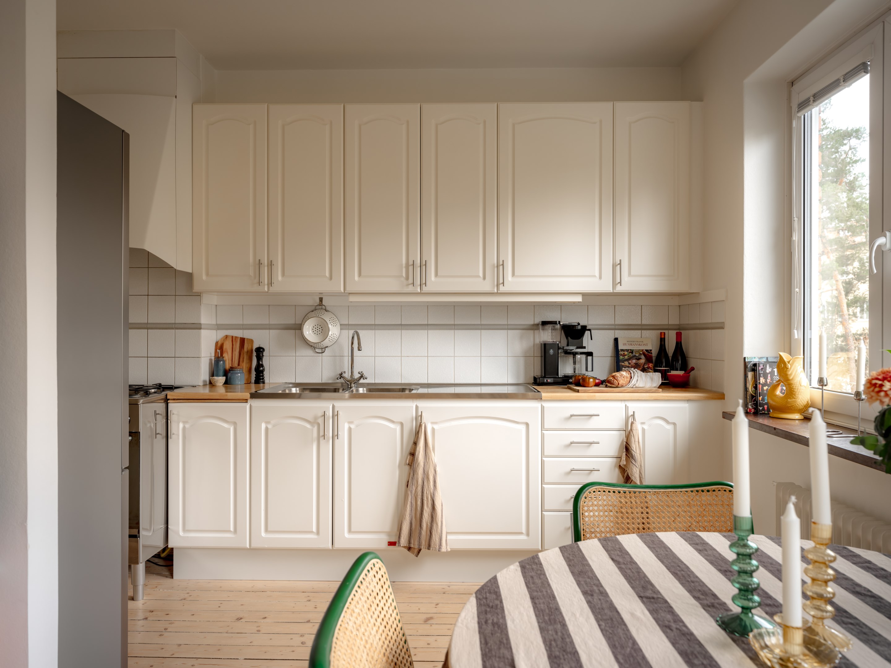 Bostadsbild från Sparbanksvägen 50, Kommande i Hägerstensåsen, Stockholm