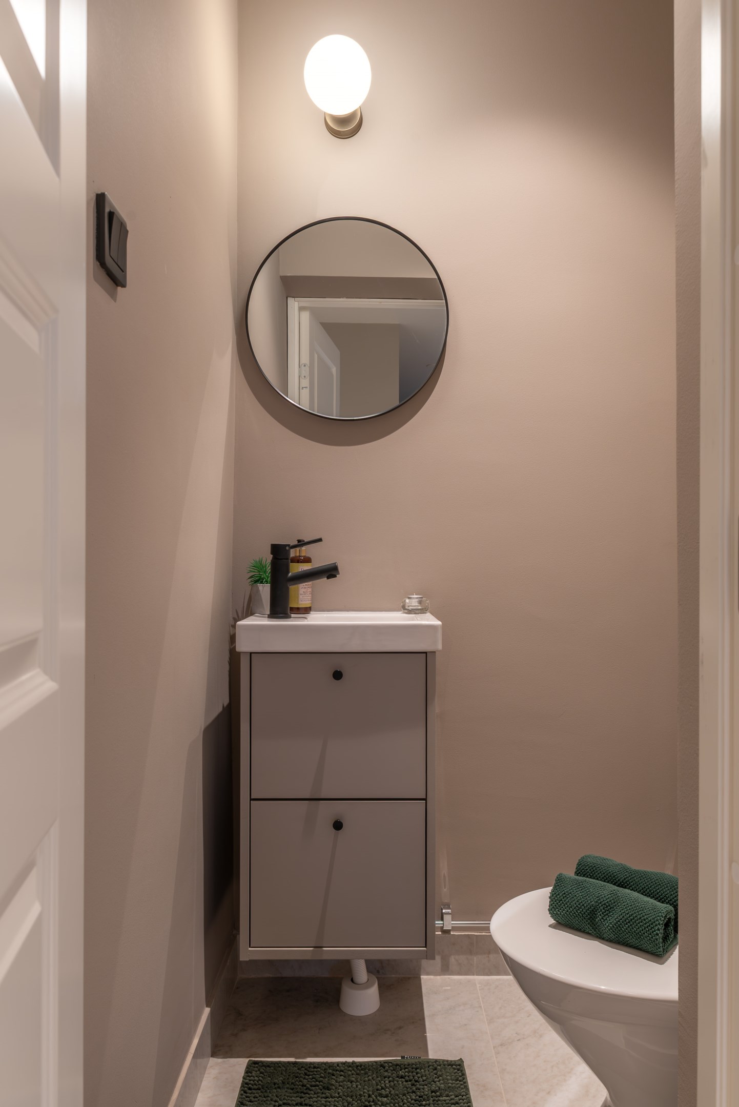 Bostadsbild från Västra Ringvägen 21A, Kommande i Västermalm, Västerås