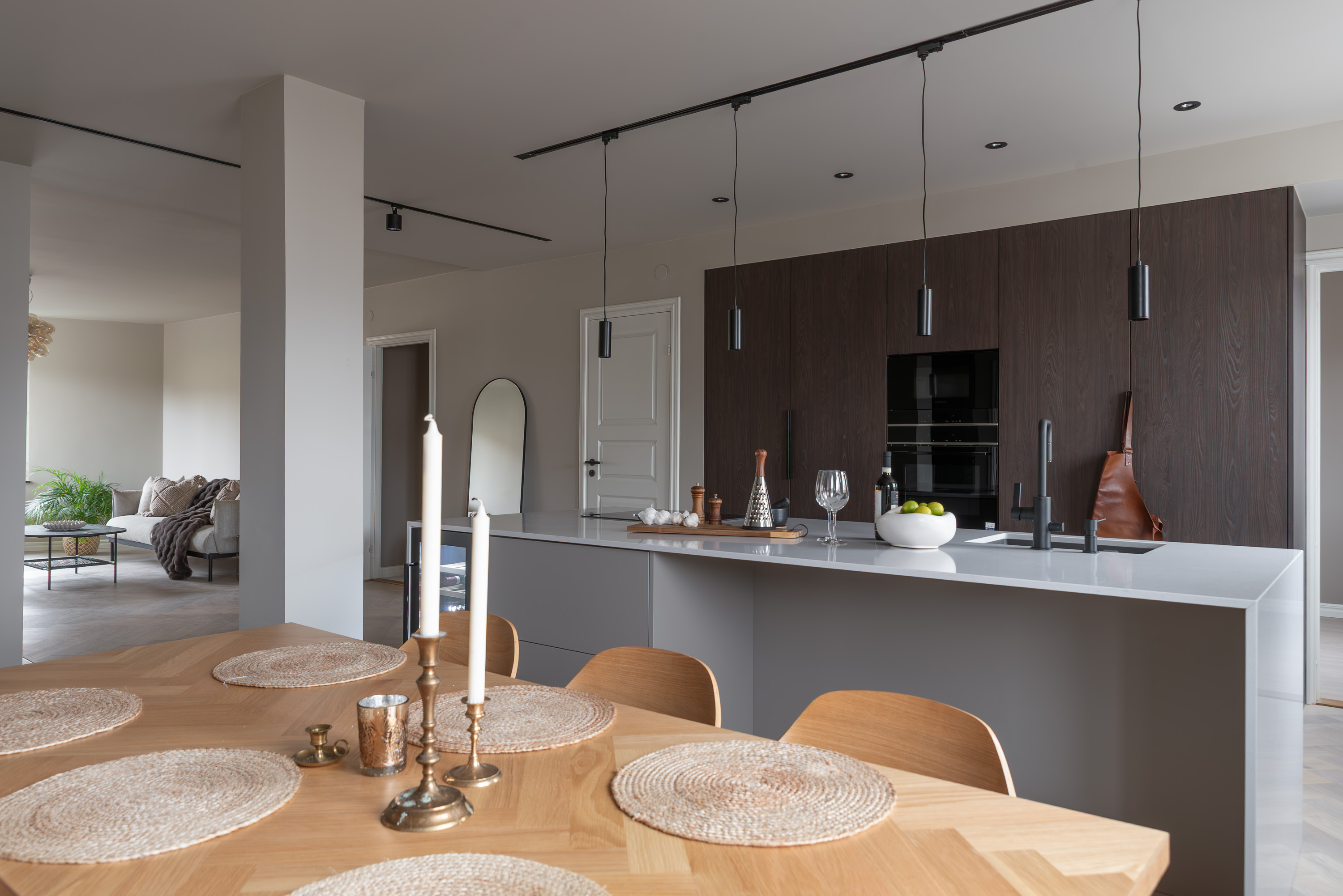 Bostadsbild från Västra Ringvägen 21A, Kommande i Västermalm, Västerås