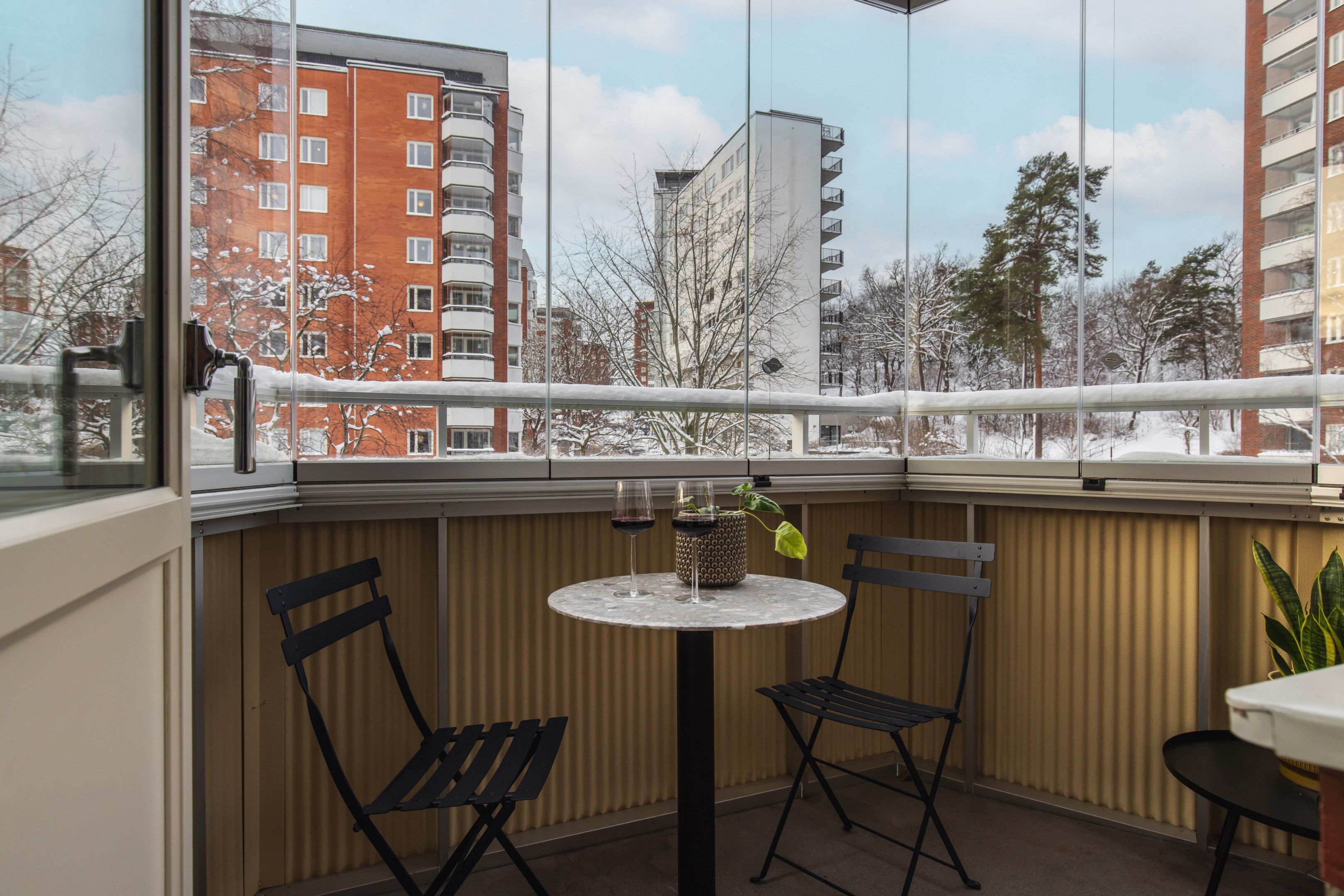 Bostadsbild från Alphyddevägen 13, Såld i Alphyddan, Nacka