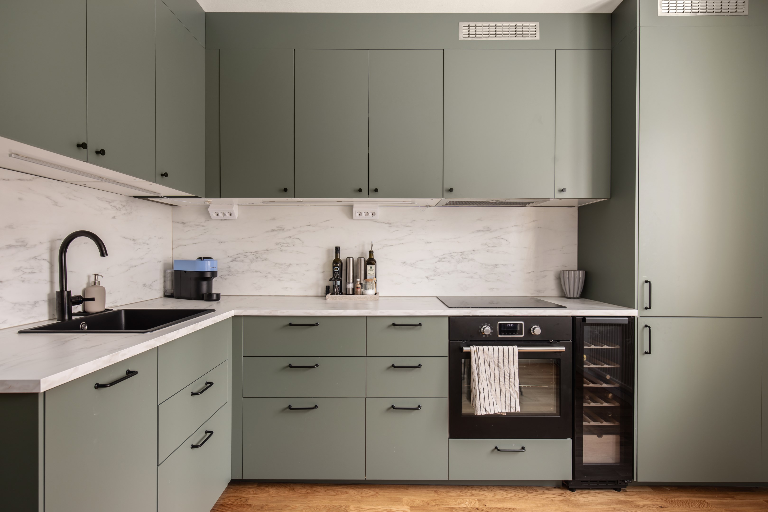 Bostadsbild från Alphyddevägen 13, Såld i Alphyddan, Nacka