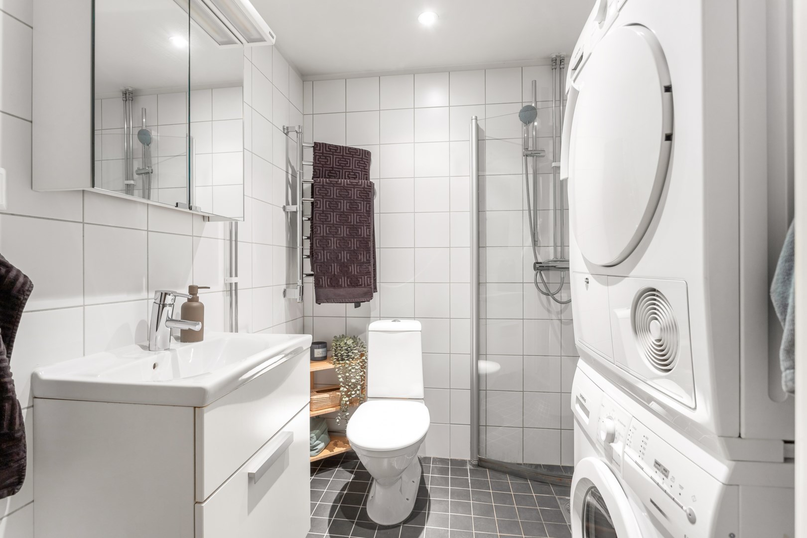 Bostadsbild från Fridensborgsvägen 62, Såld i Järvastaden, Solna