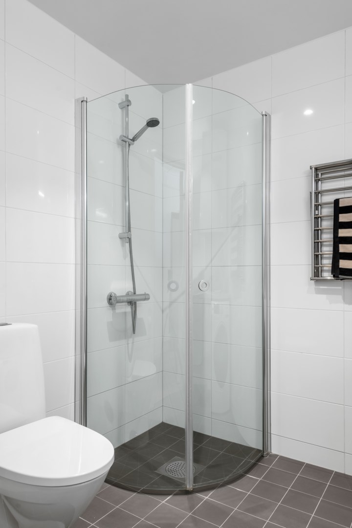 Bostadsbild från Fridensborgsvägen 121, Såld i Järvastaden, Solna