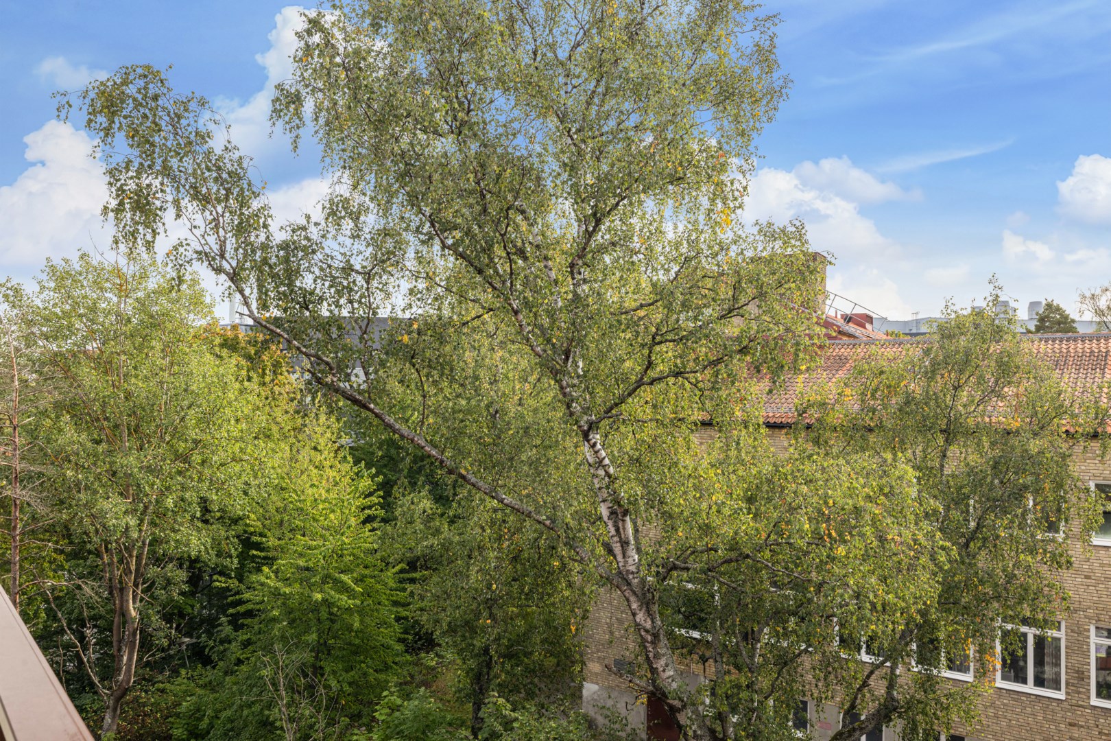 Bostadsbild från Solnavägen 13A, Kommande i Solna - Karolinska, Solna