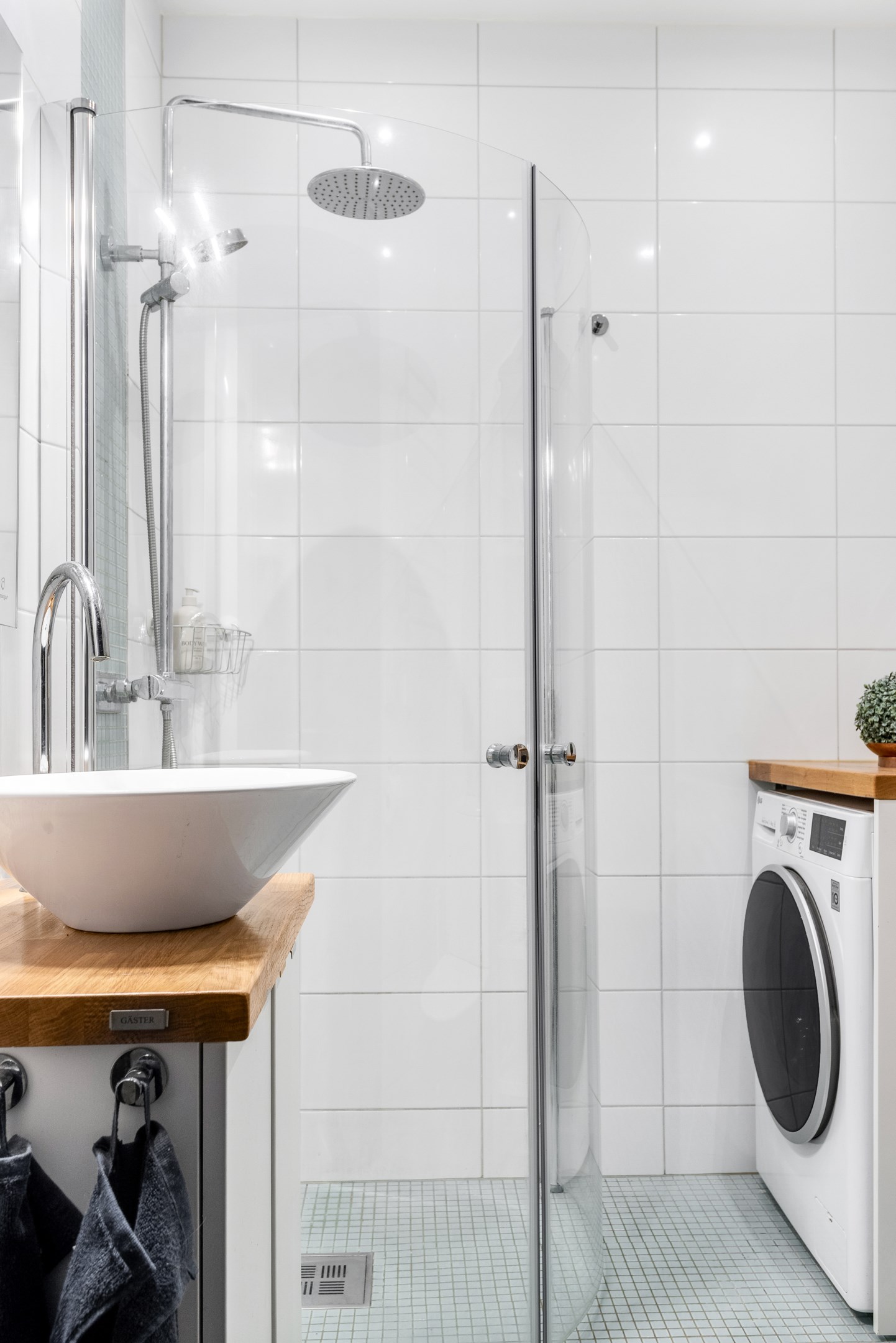 Bostadsbild från Höganäsgatan 11B, Till salu i Höganäs, Uppsala