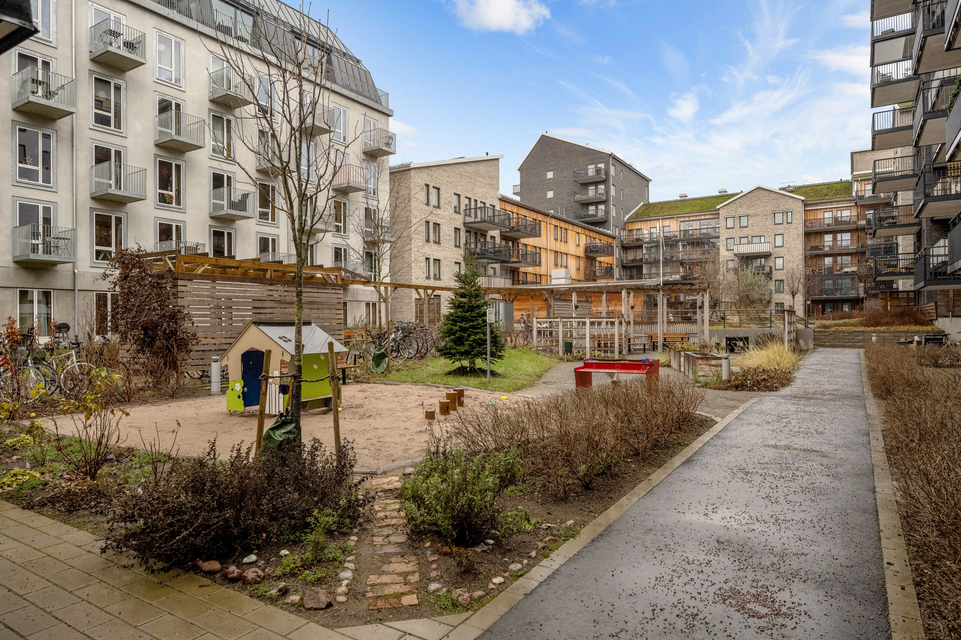 Bostadsbild från Prefektgatan 8, Såld i Rosendal, Uppsala