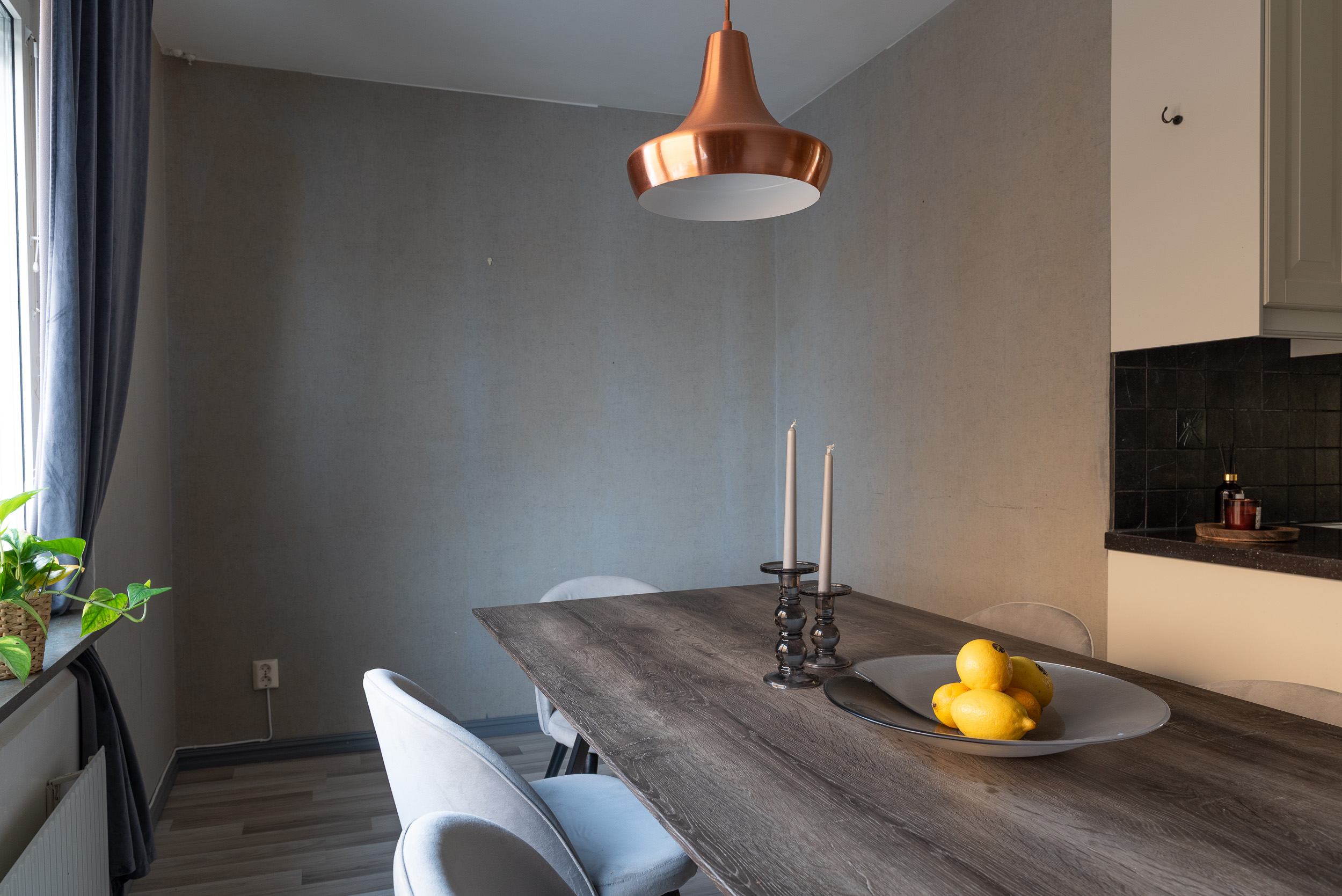 Bostadsbild från Flisavägen 2, Såld i Bjurhovda, Västerås