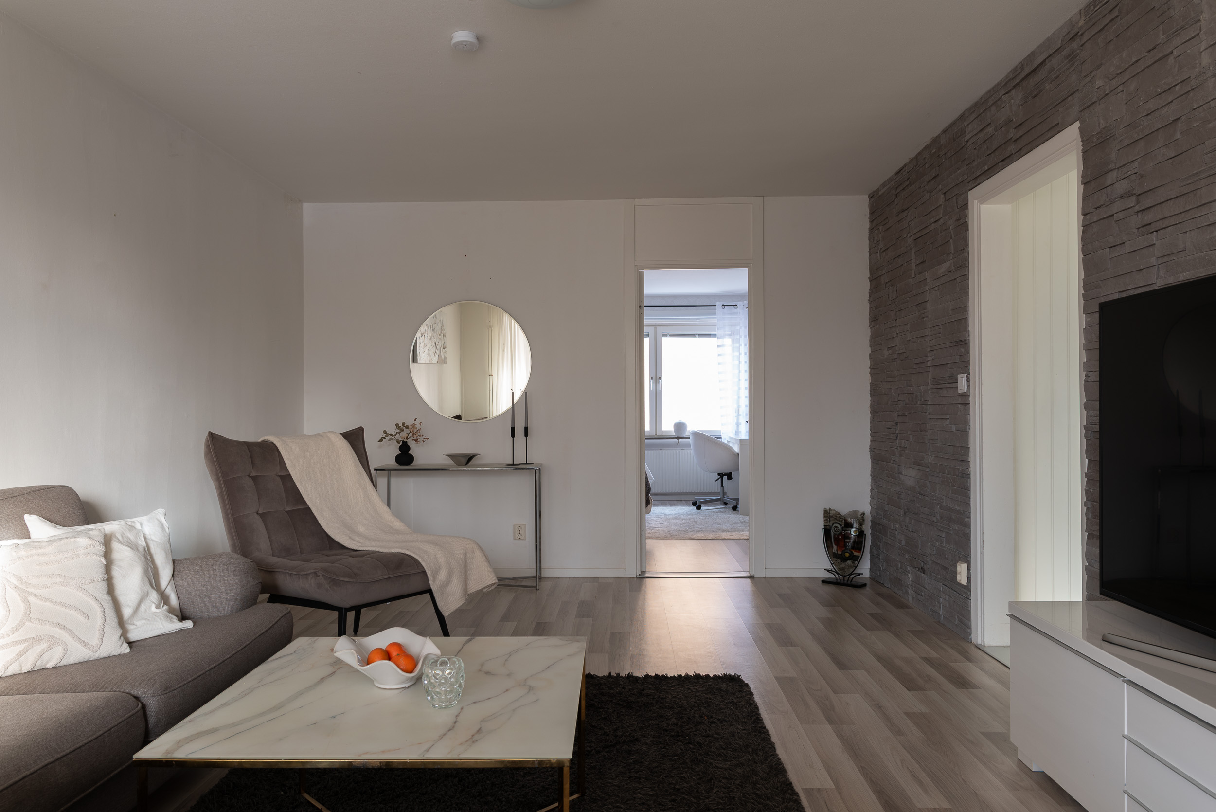 Bostadsbild från Flisavägen 2, Såld i Bjurhovda, Västerås