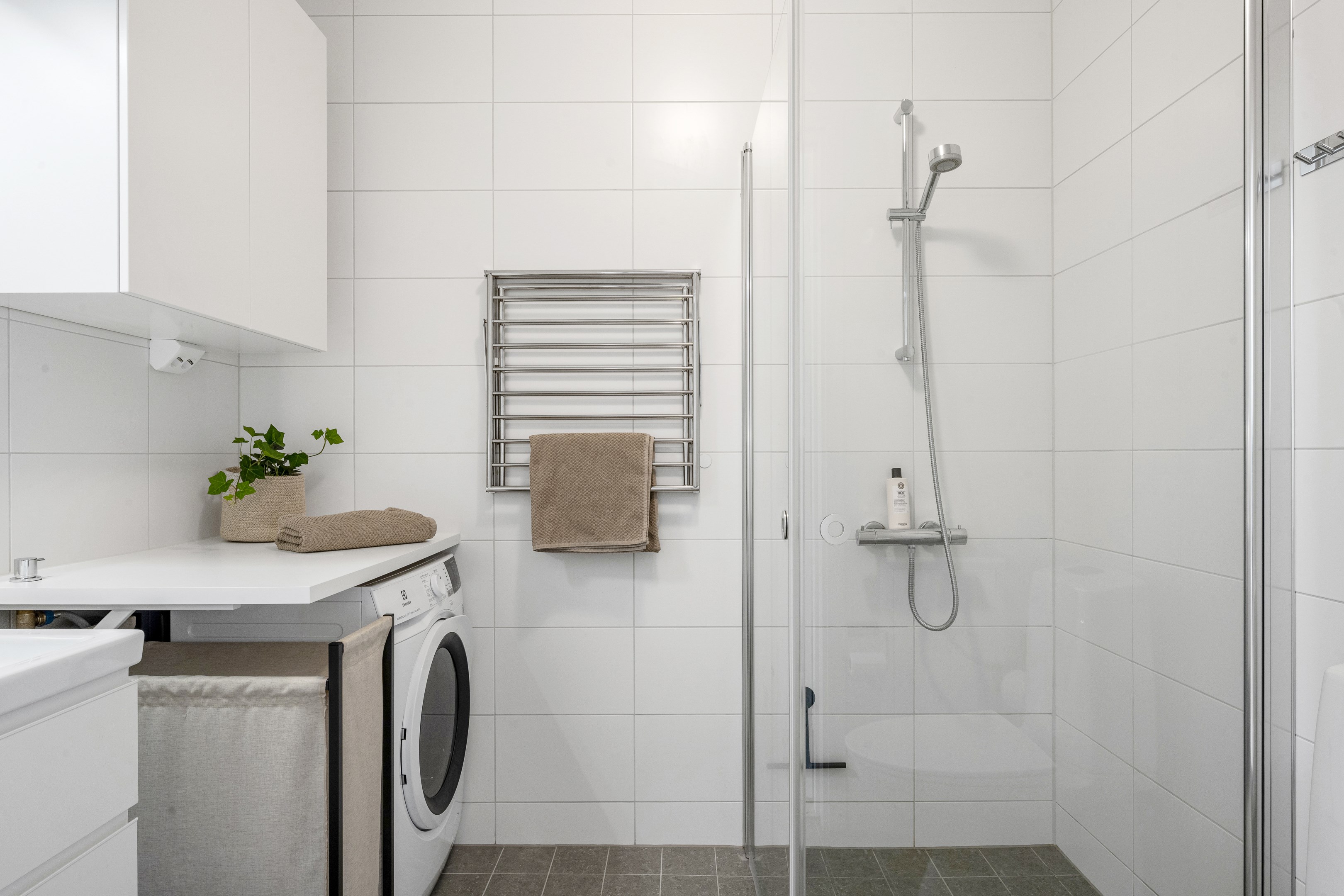 Bostadsbild från Tövädersgatan 1B, Till salu i Gränby, Uppsala