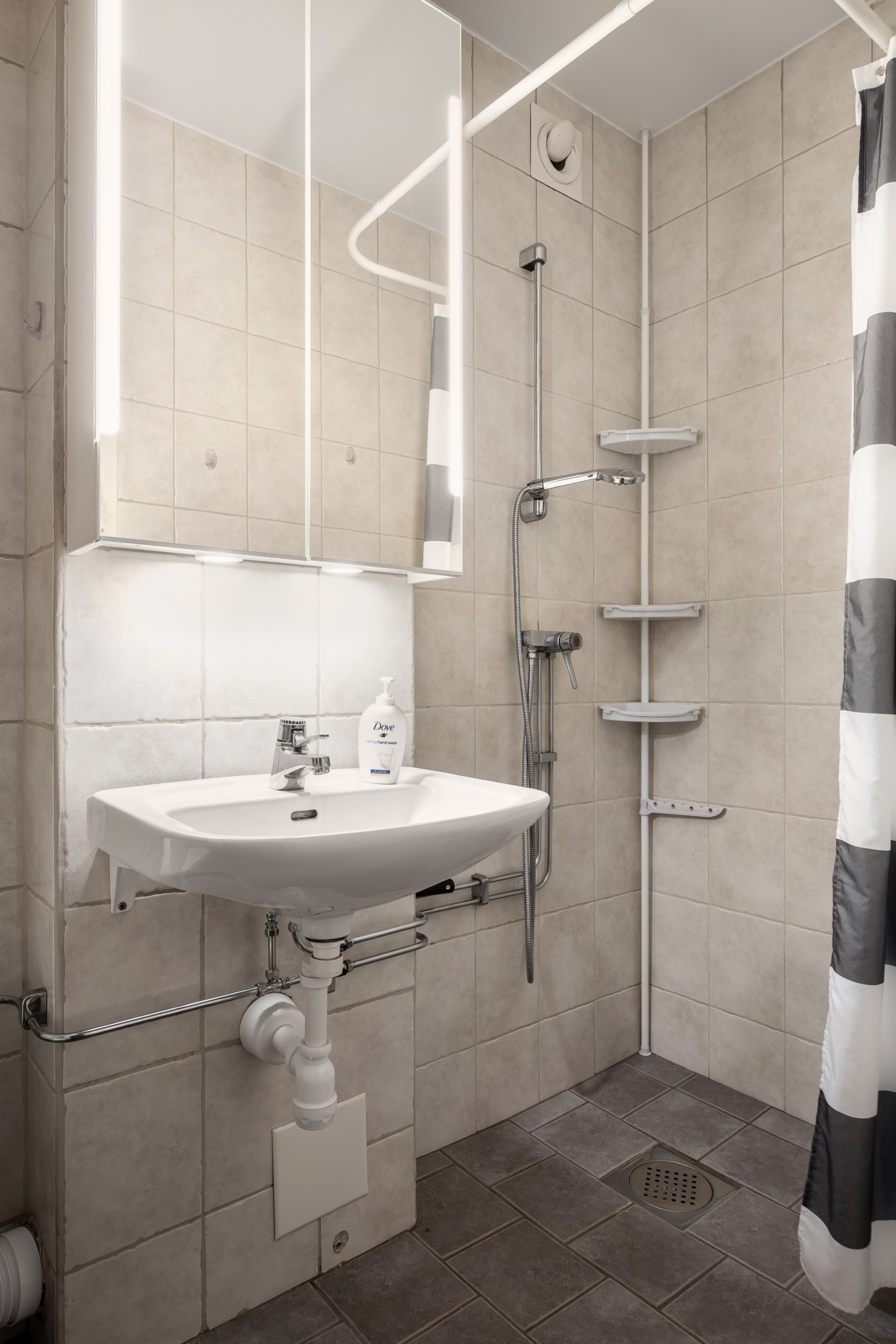 Bostadsbild från Ormingeringen 8C, Såld i Västra Orminge, Nacka