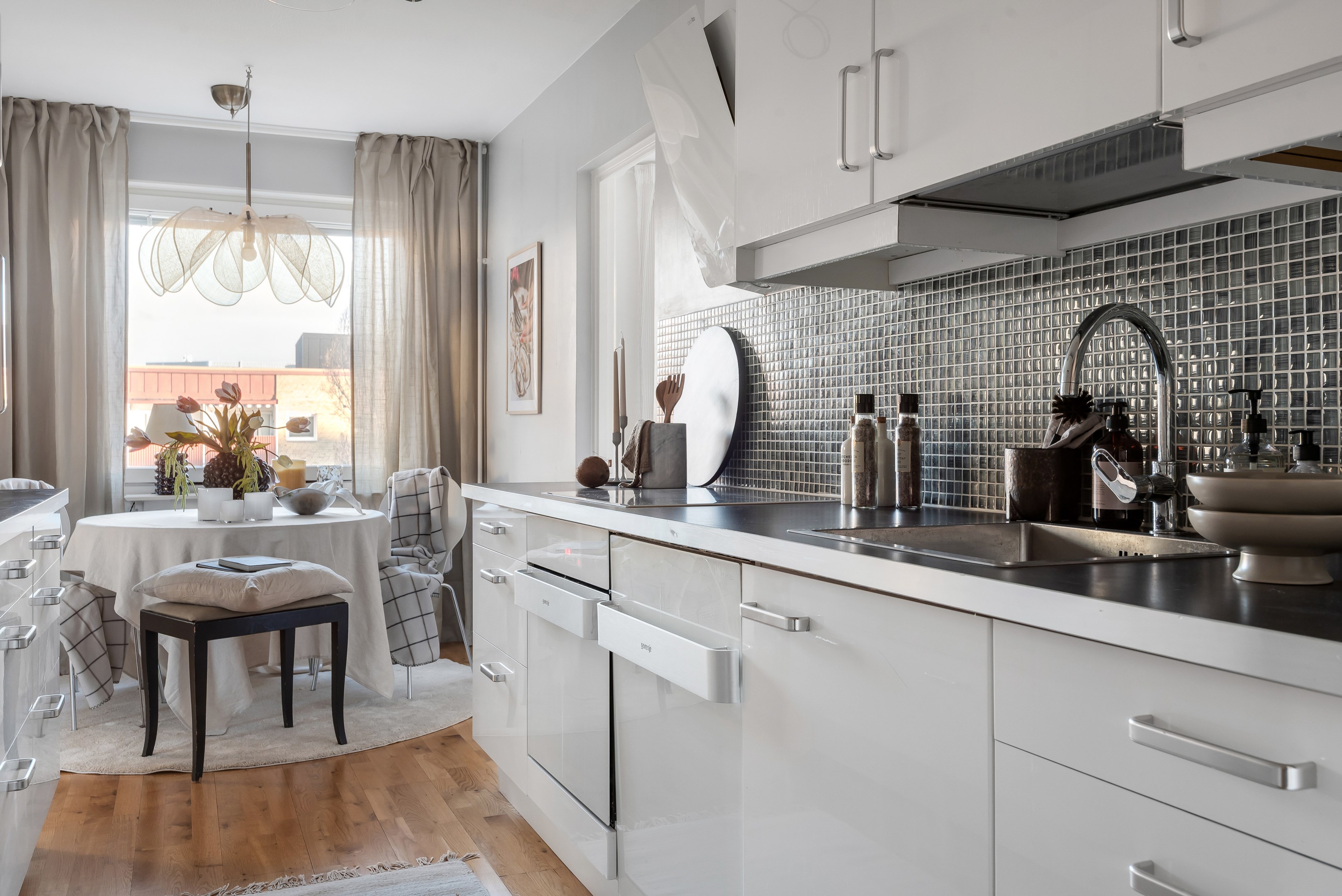 Bostadsbild från Dragarbrunnsgatan 60, Till salu i Centrum, Uppsala