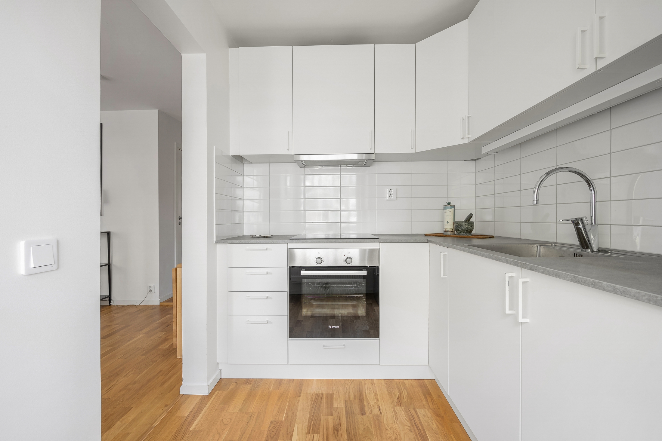 Bostadsbild från Kapellgatan 20, Till salu i Västra skogen, Solna