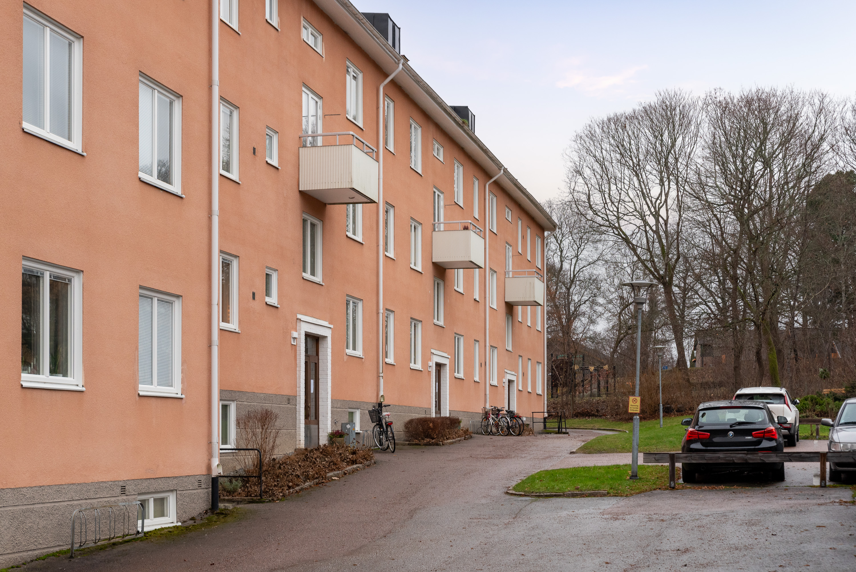 Bostadsbild från Langenbergsgatan 6B, Till salu i Blåsbo, Västerås