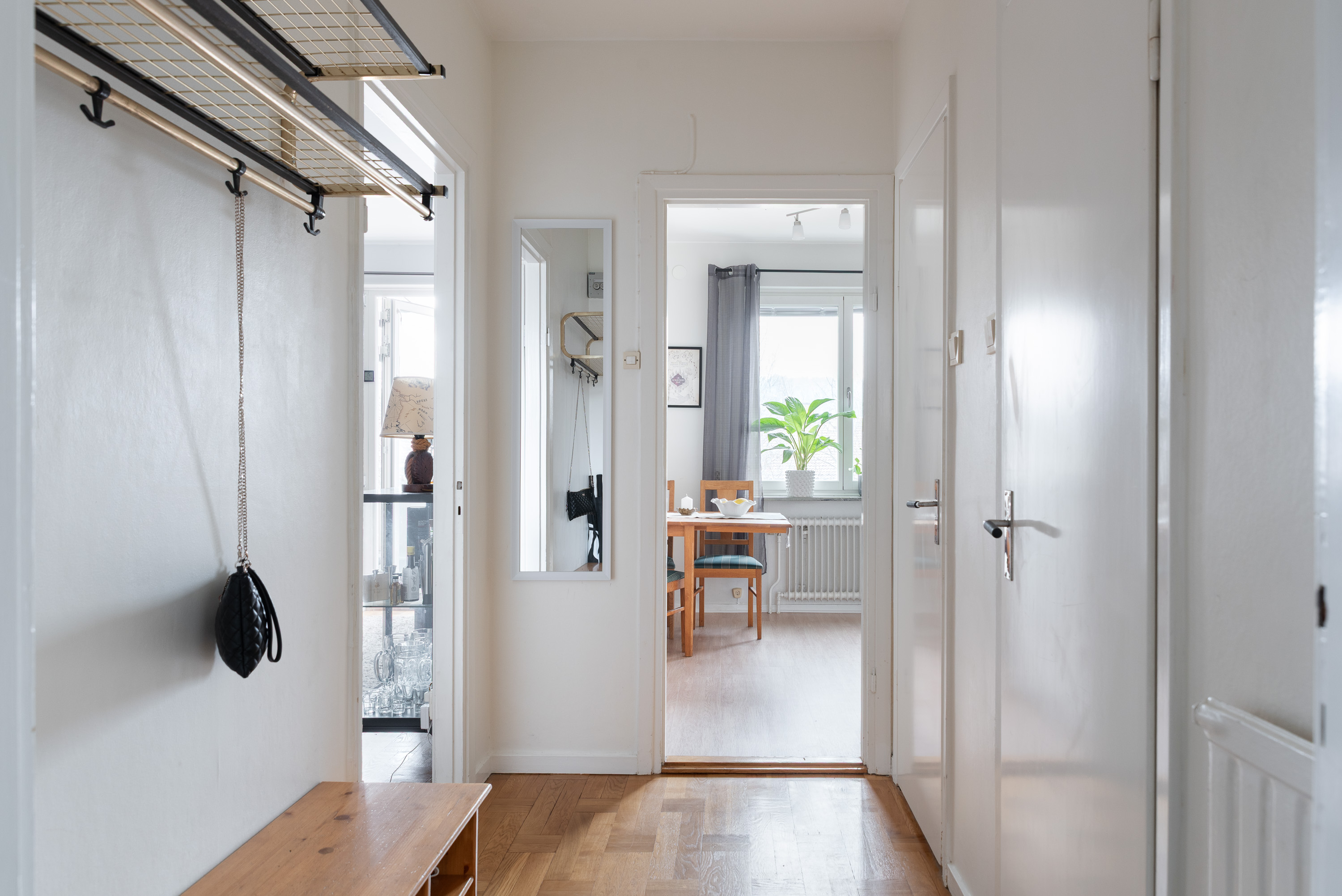 Bostadsbild från Langenbergsgatan 6B, Till salu i Blåsbo, Västerås