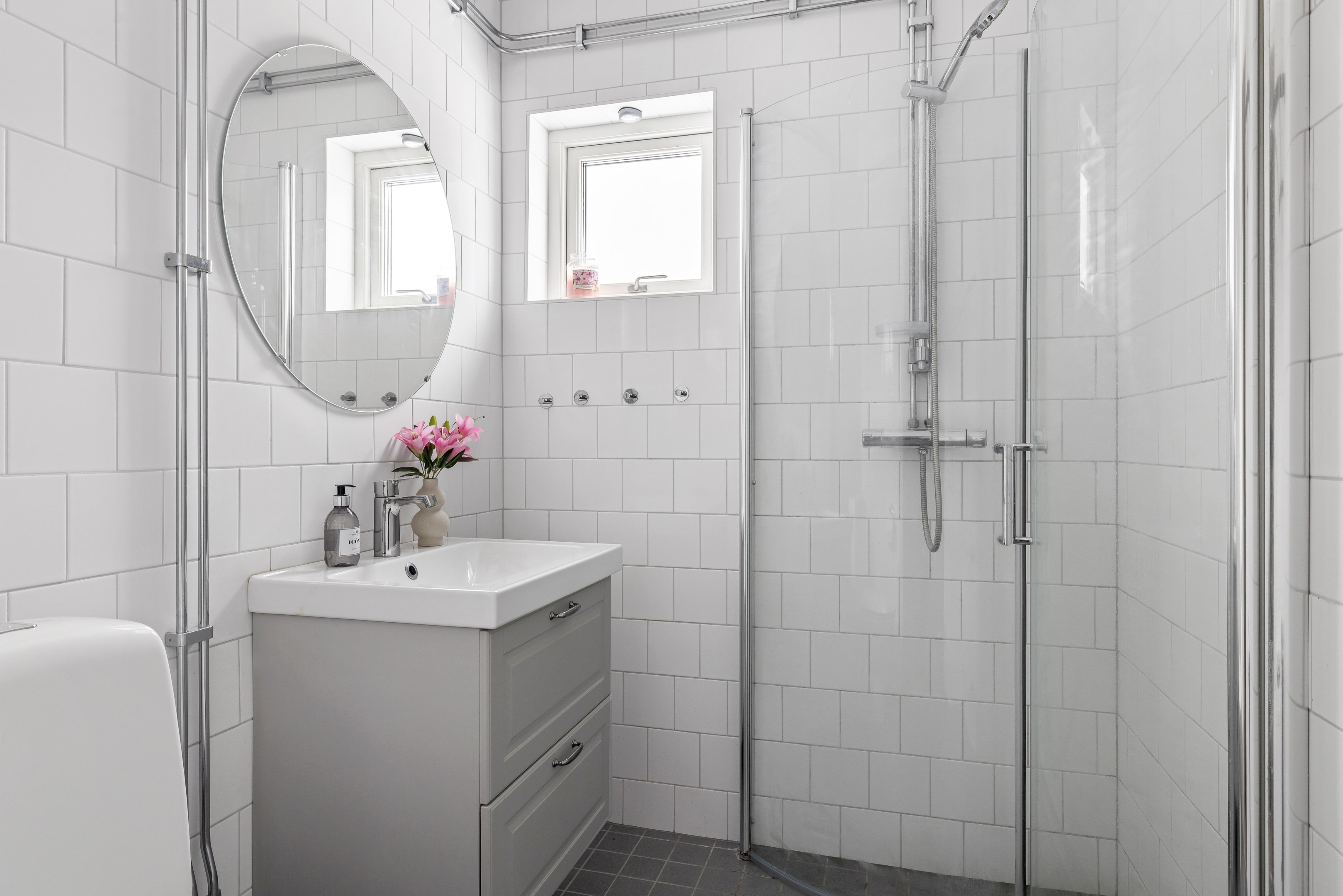 Bostadsbild från Centrumvägen 7B, Till salu i Alunda, Östhammar