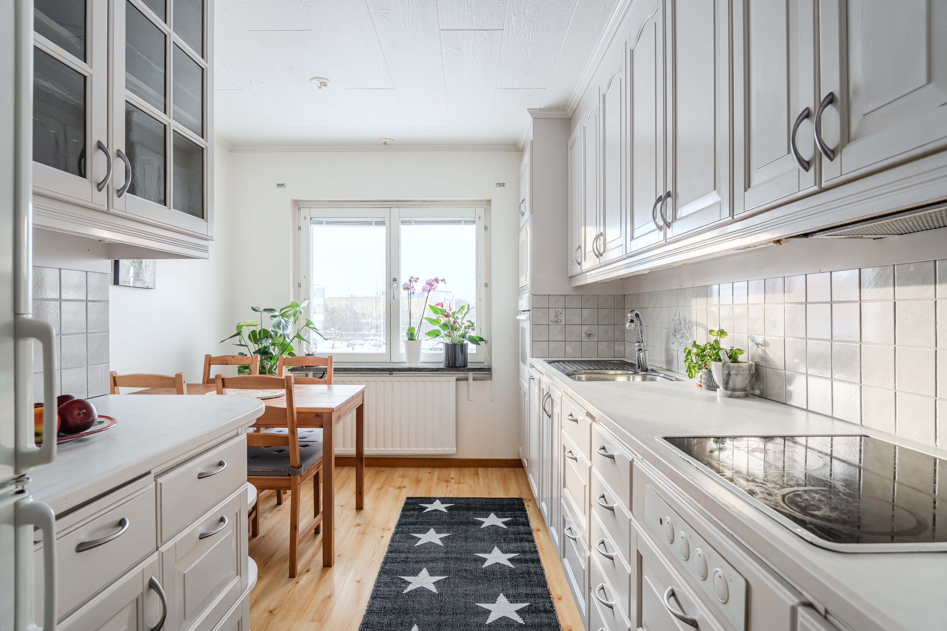 Bostadsbild från Årstagatan 13, Såld i Salabacke, Uppsala