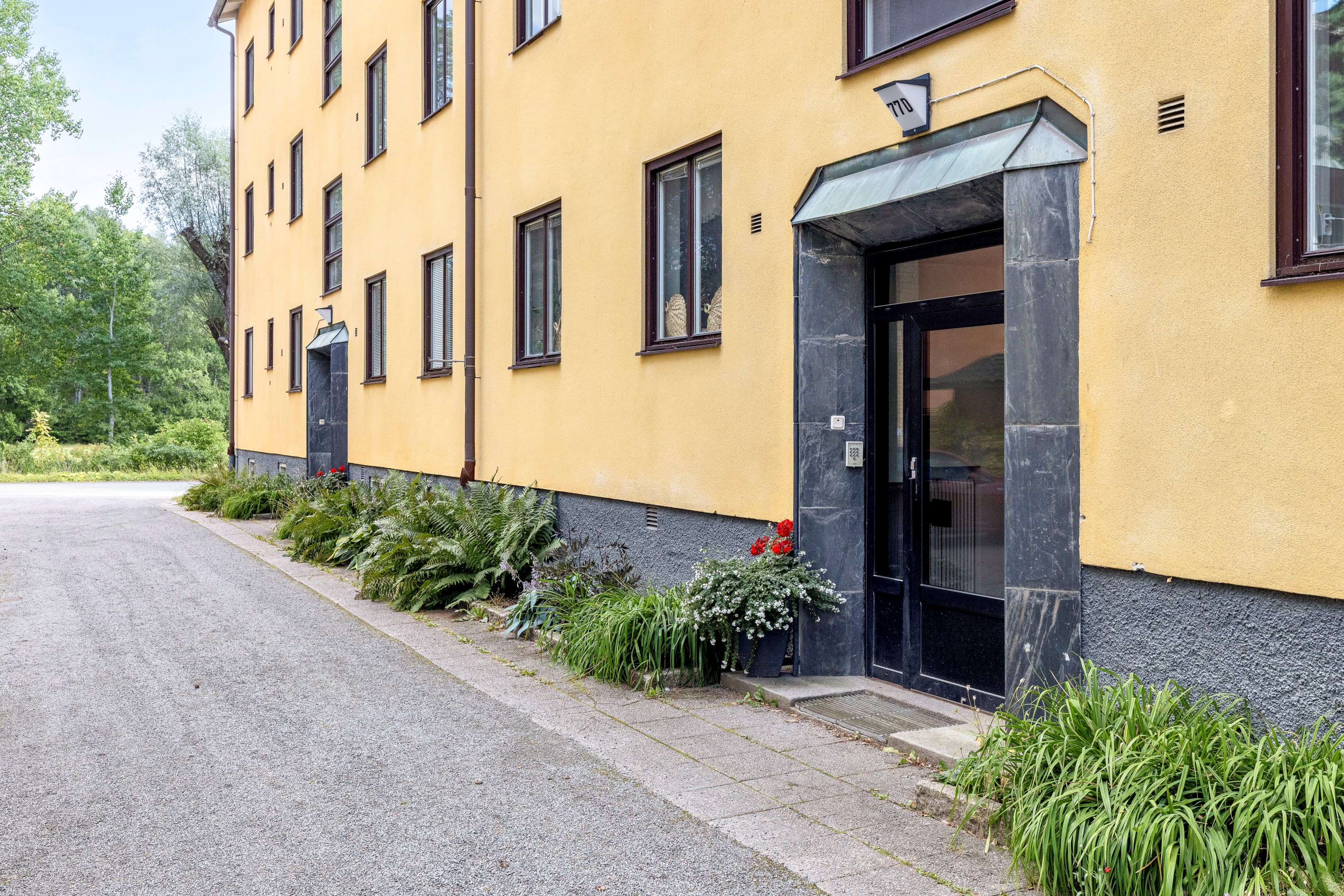 Bostadsbild från Norbyvägen 77D, Till salu i Sommarro, Uppsala