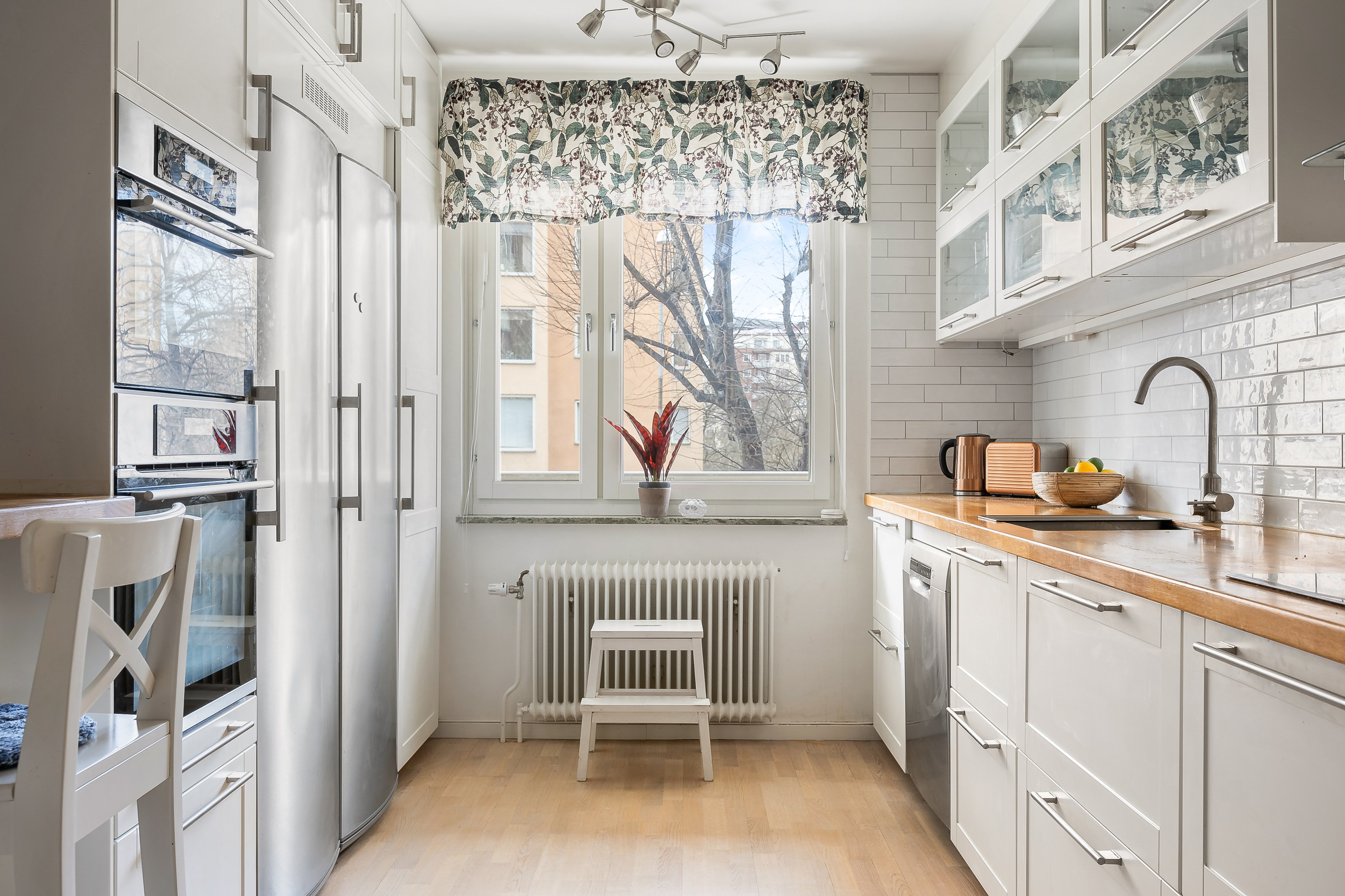 Bostadsbild från Nybodagatan 4, Till salu i Solna - Skytteholm, Solna