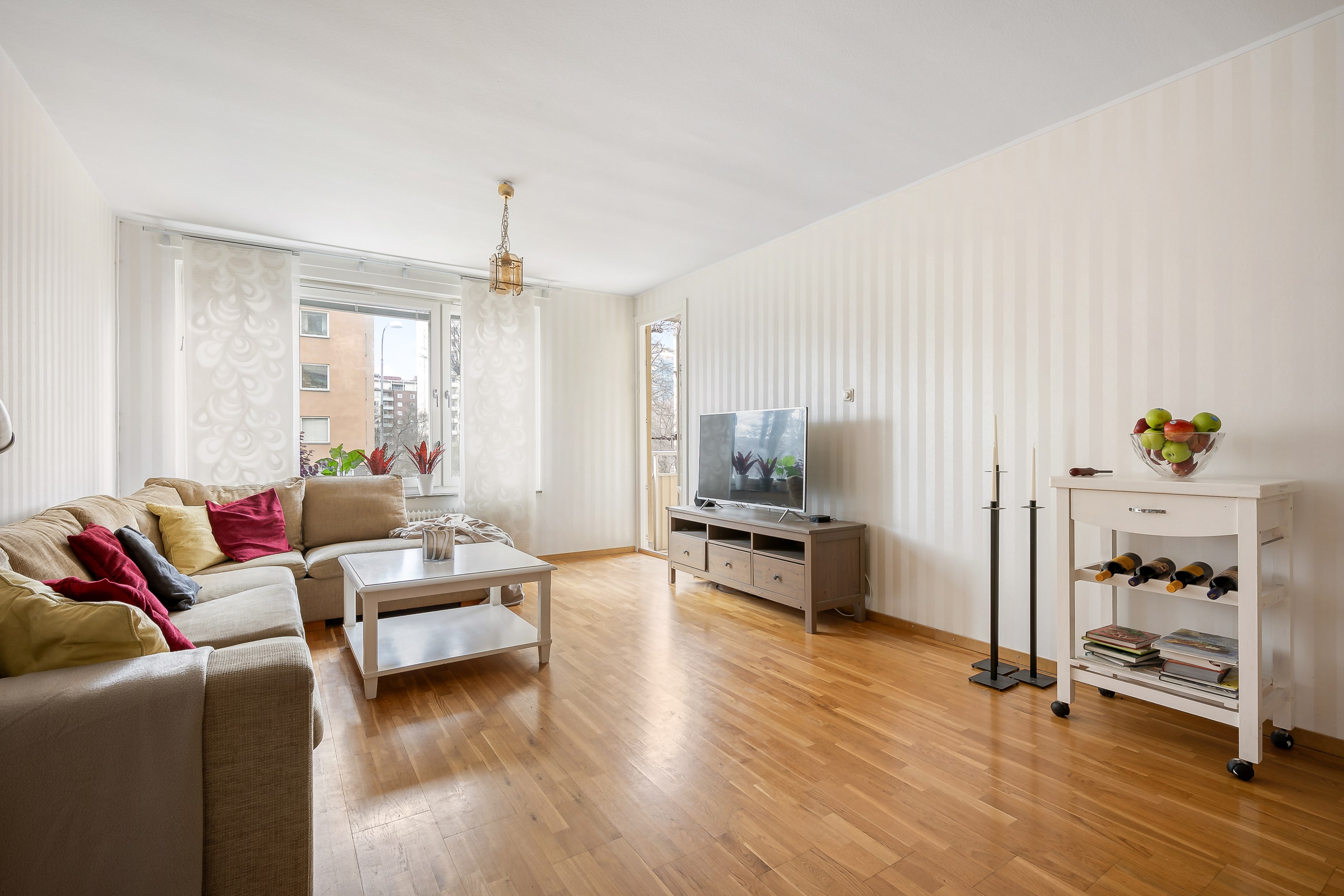 Bostadsbild från Nybodagatan 4, Till salu i Solna - Skytteholm, Solna