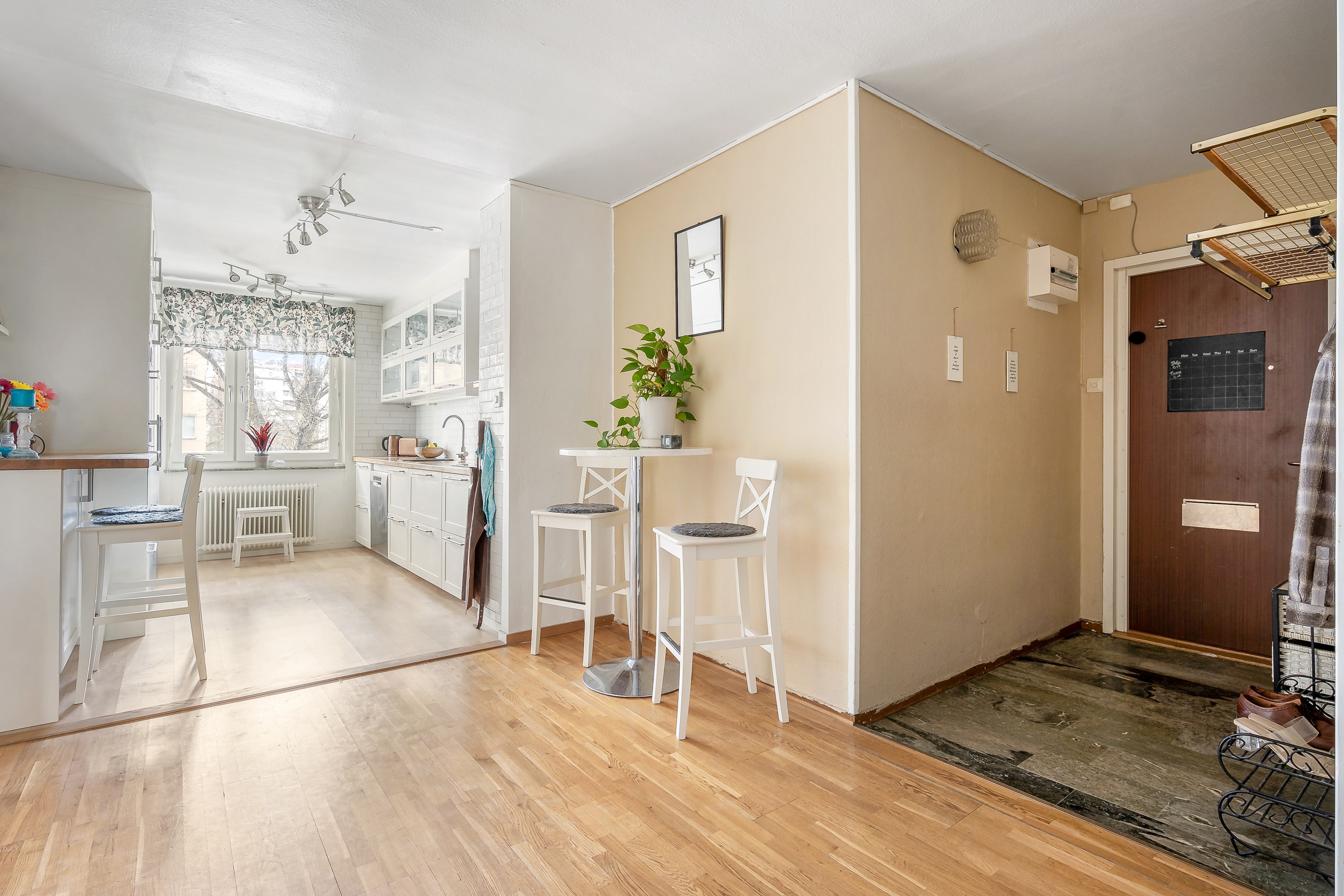 Bostadsbild från Nybodagatan 4, Till salu i Solna - Skytteholm, Solna