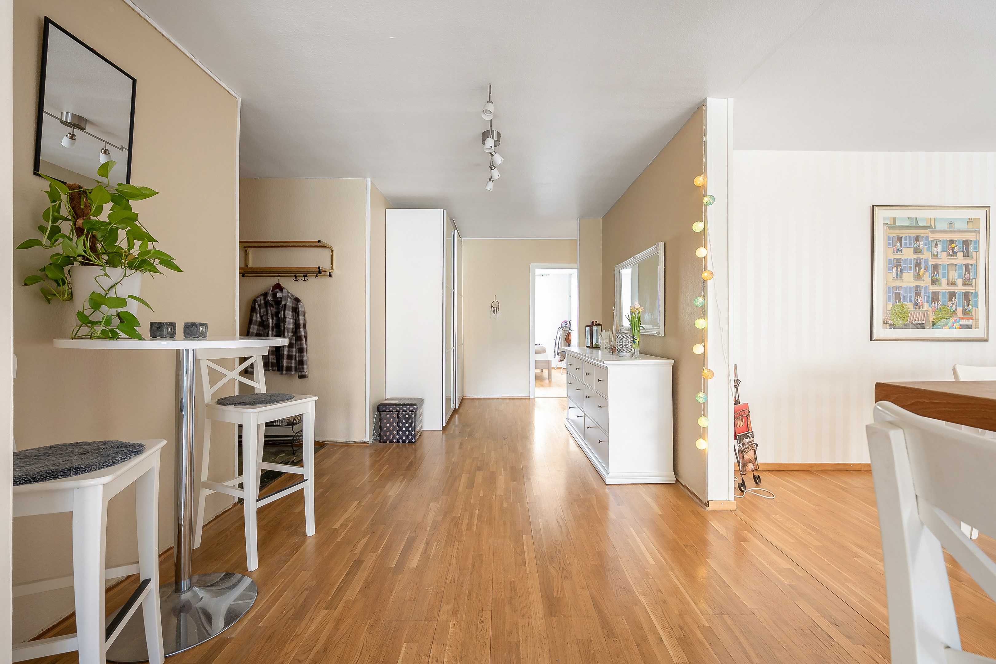 Bostadsbild från Nybodagatan 4, Till salu i Solna - Skytteholm, Solna