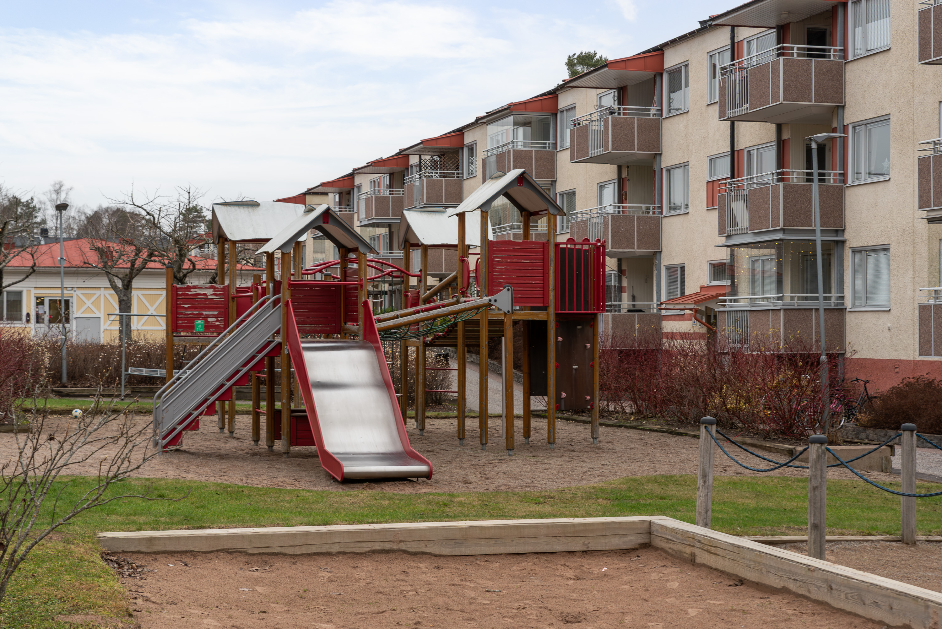 Bostadsbild från Morkullegatan 80, Kommande i Råby, Västerås